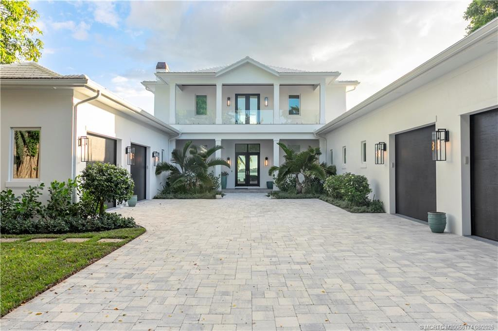 MLS #M20056174 image #0