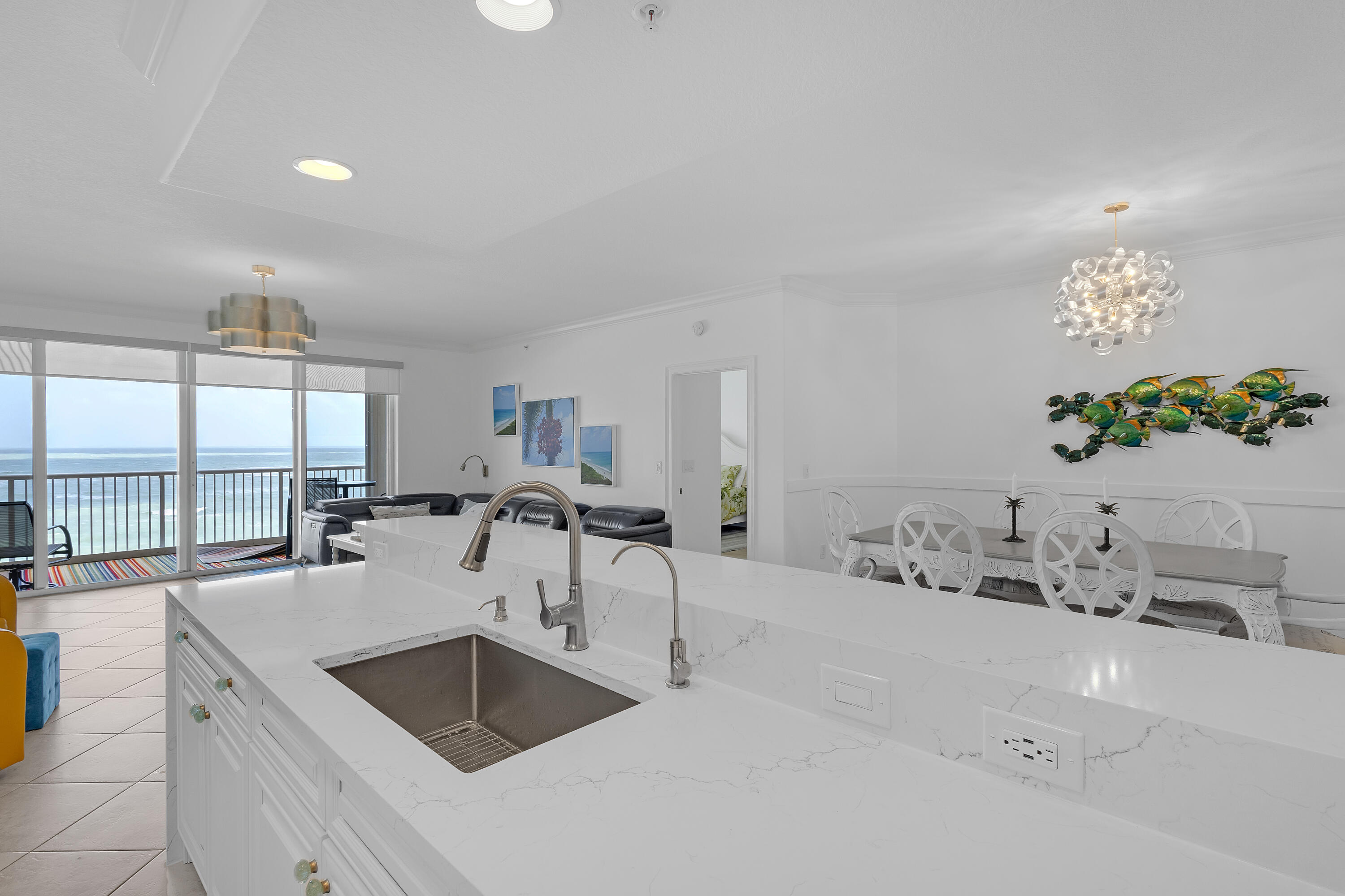 MLS #R11128240 image #0