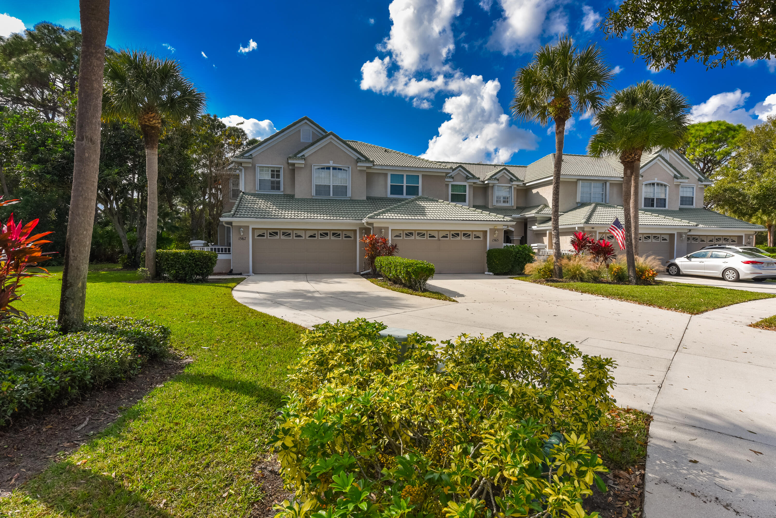 MLS #R11143791 image #0