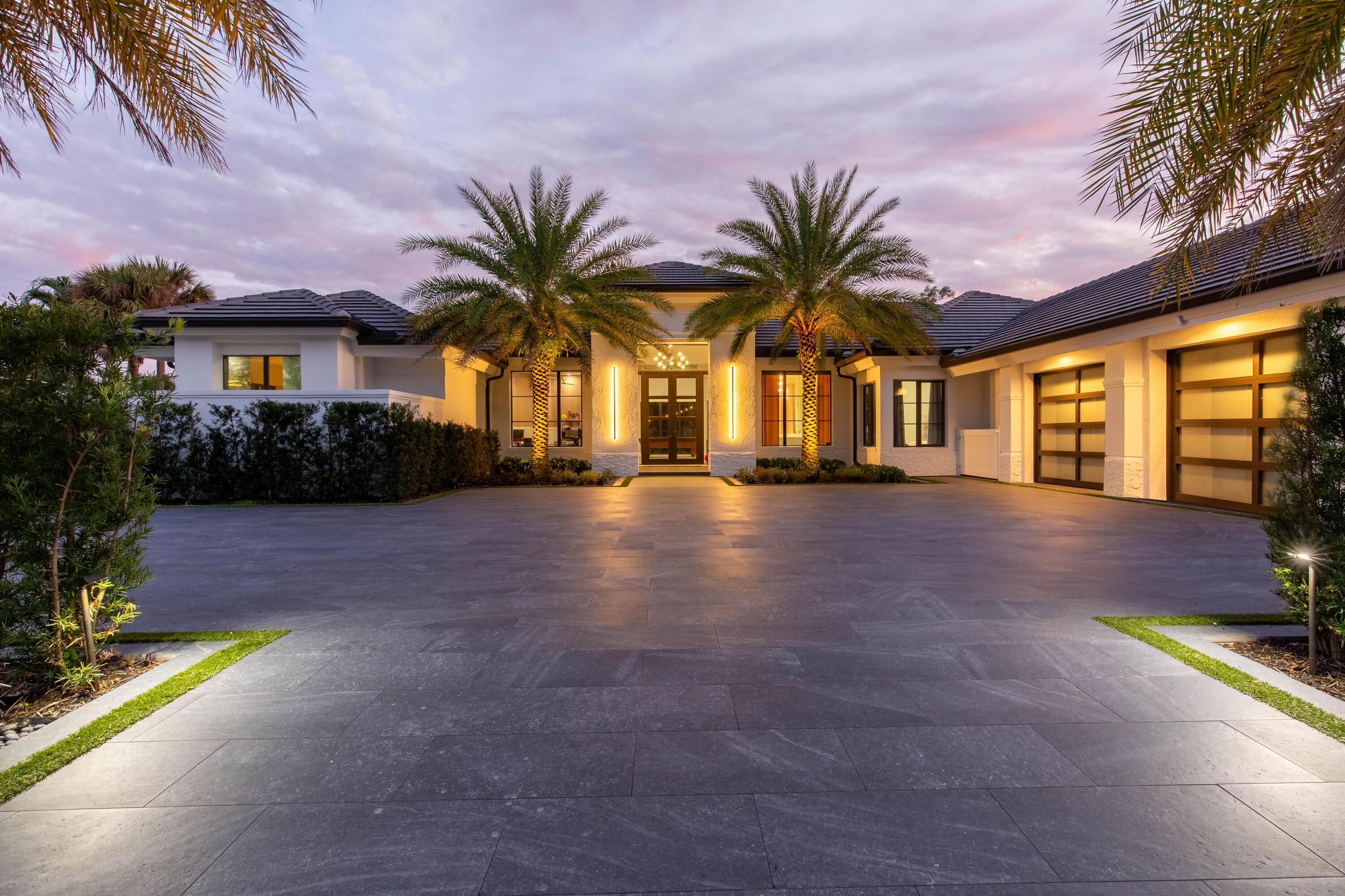 MLS #R11157696 image #0
