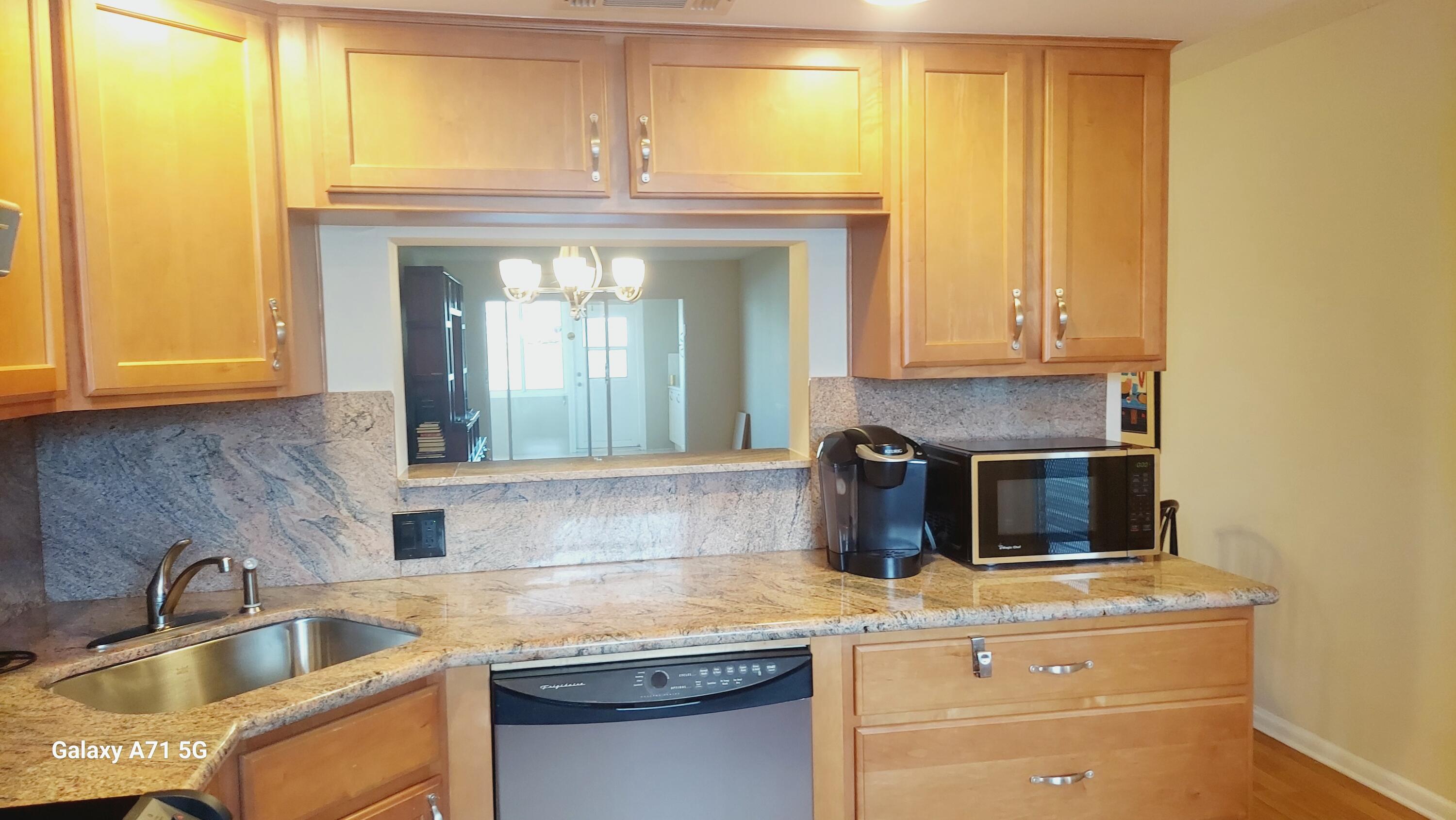 MLS #R11162603 image #0