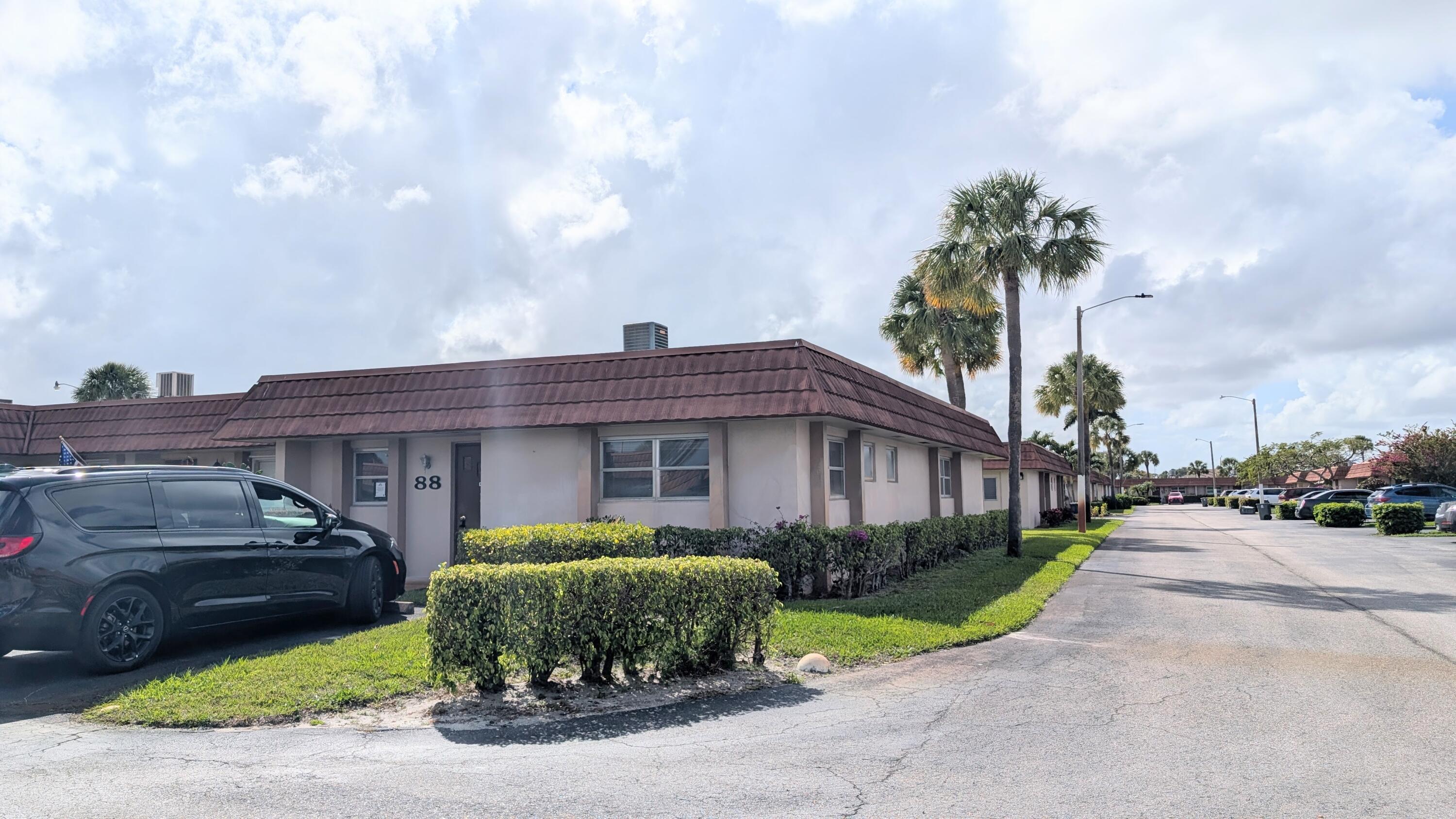 MLS #R11169105 image #0