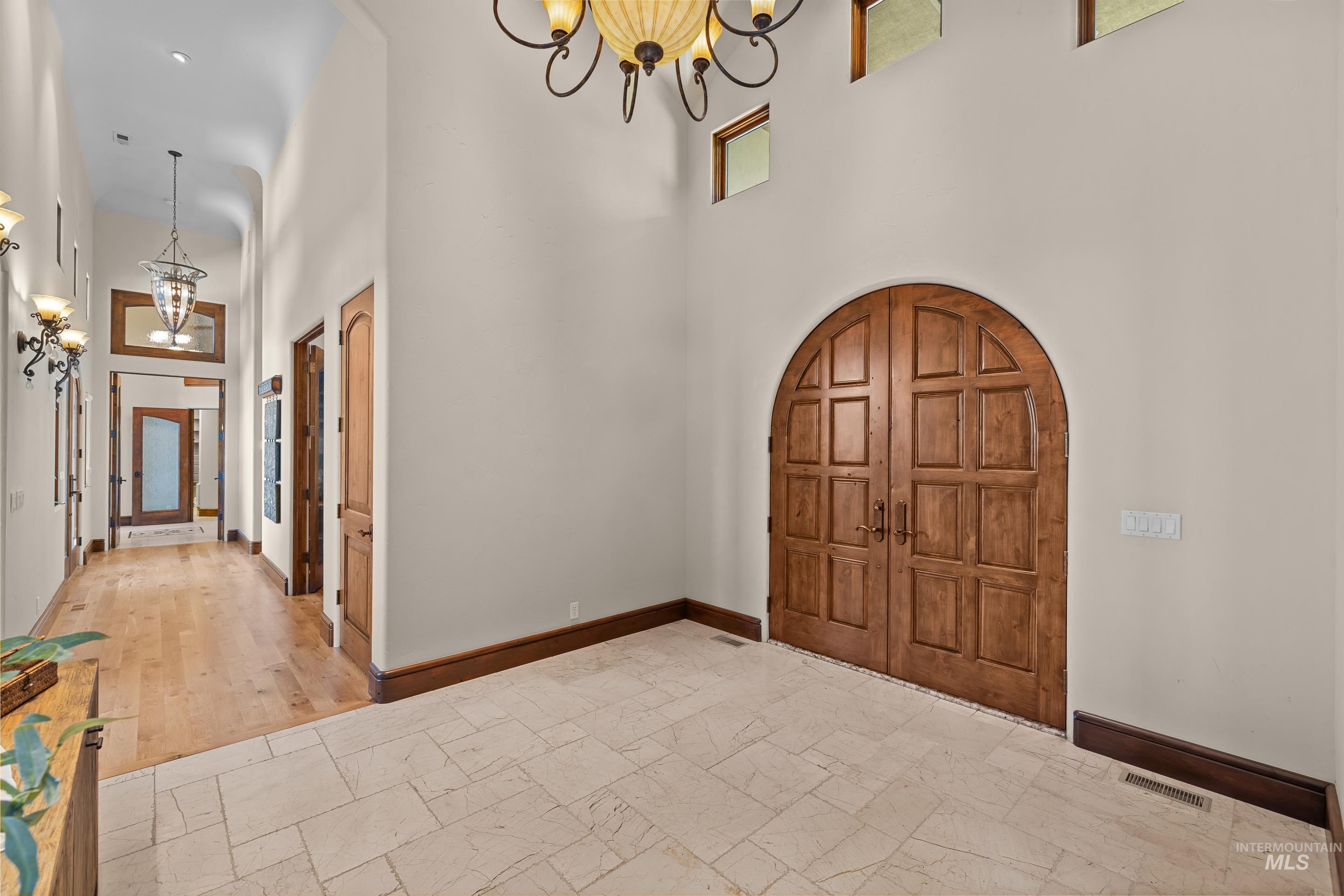MLS #98989168 image #25