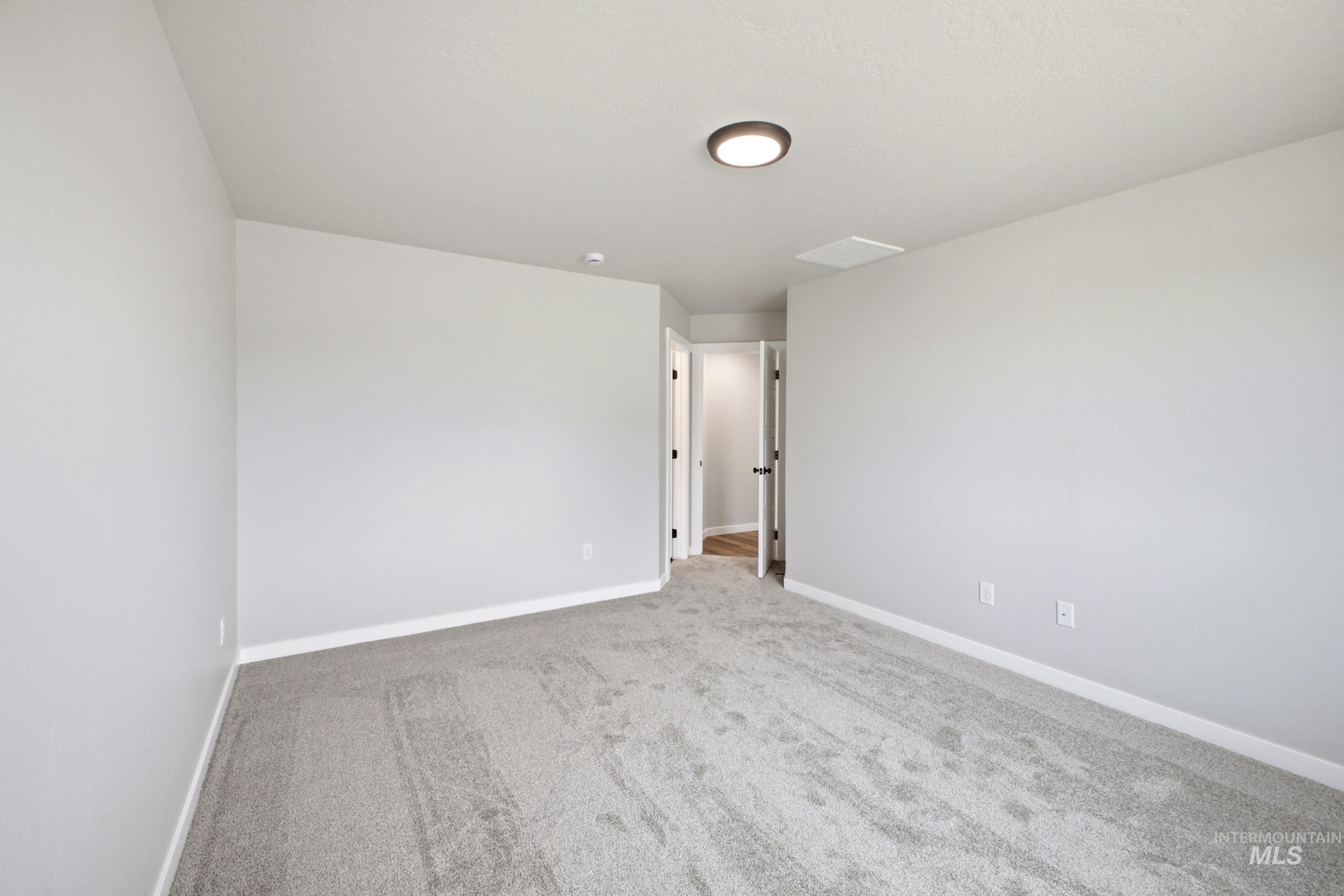 MLS #98991836 image #18
