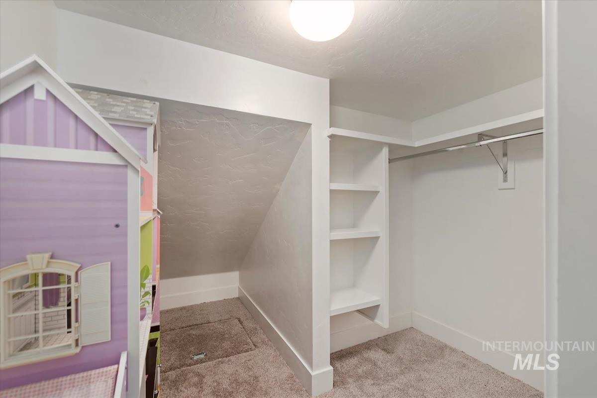 MLS #99000279 image #17