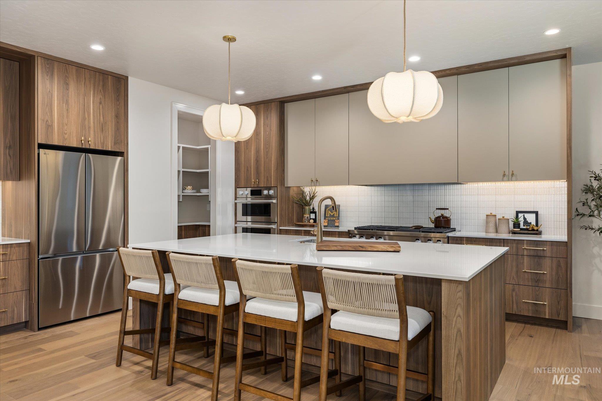 MLS #99001957 image #8