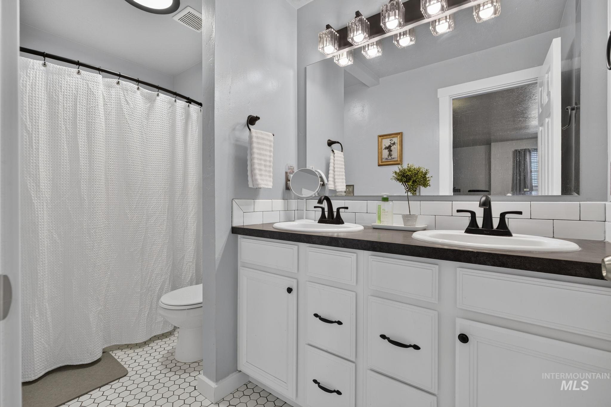 MLS #99002162 image #35