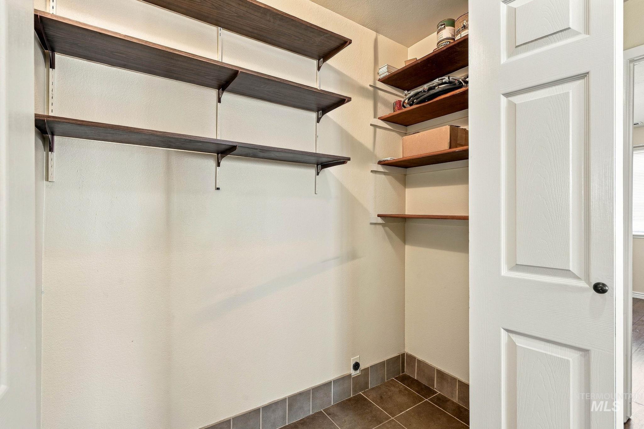 MLS #99004032 image #24