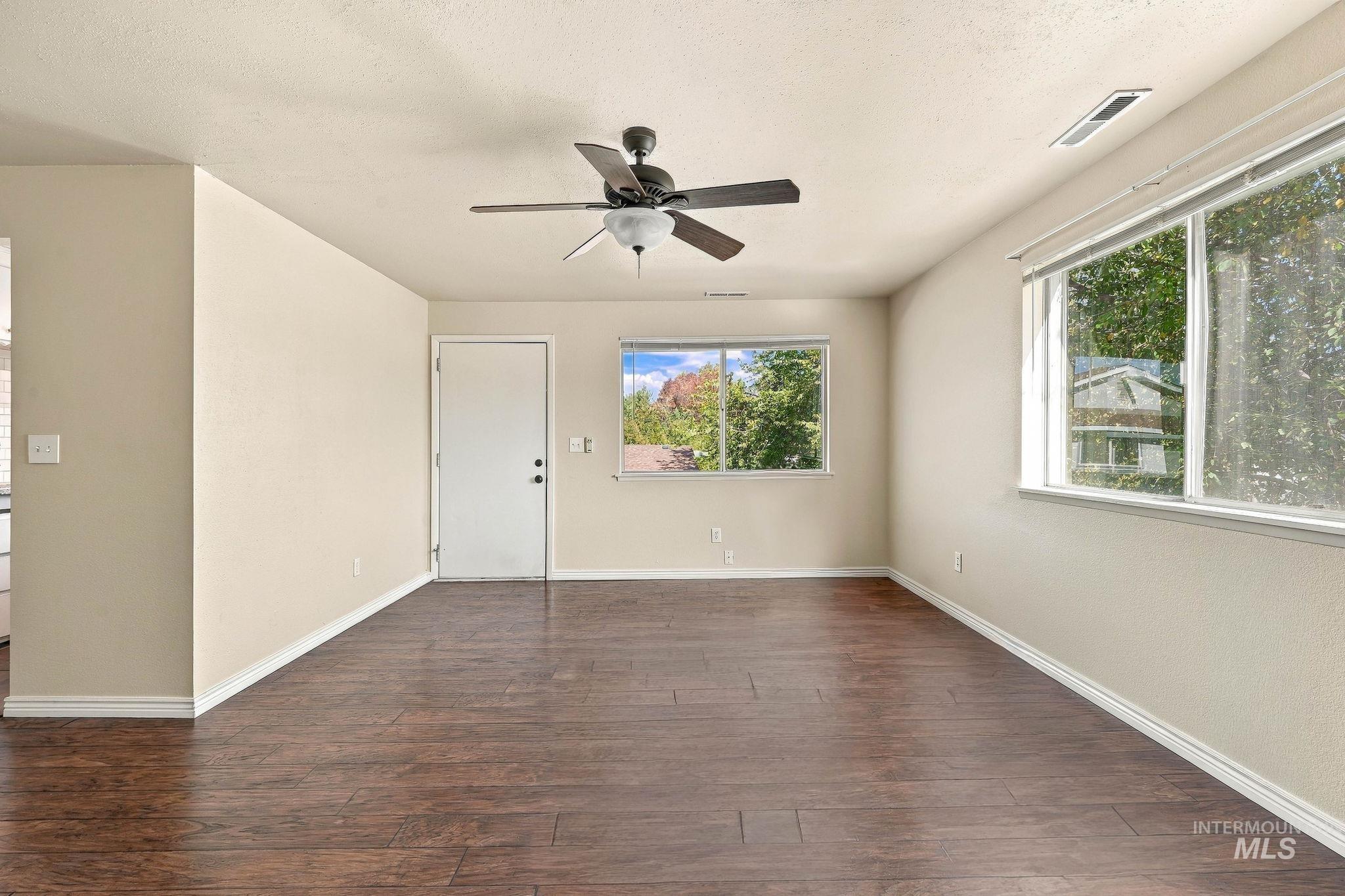 MLS #99004032 image #8