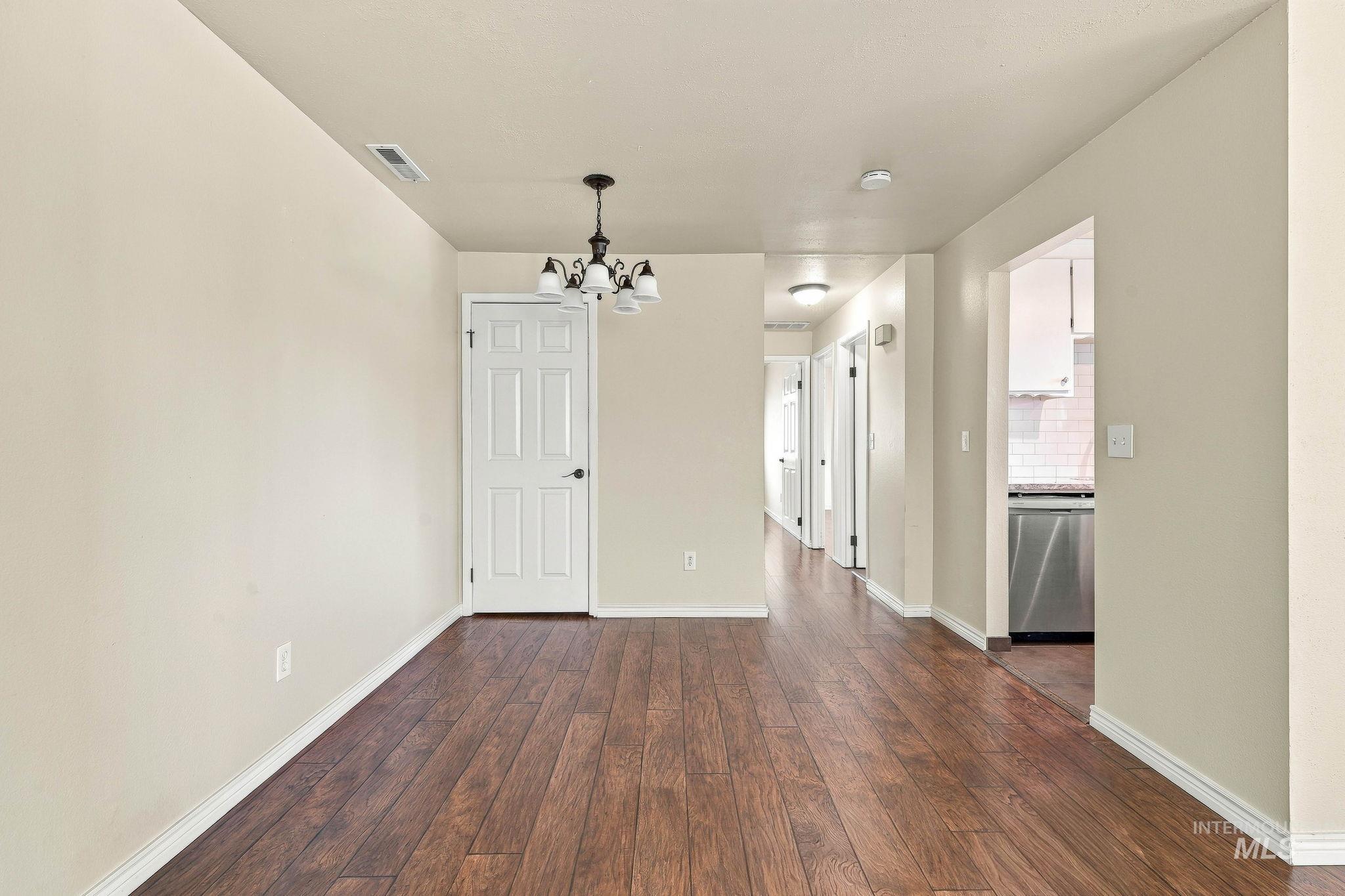 MLS #99004032 image #9
