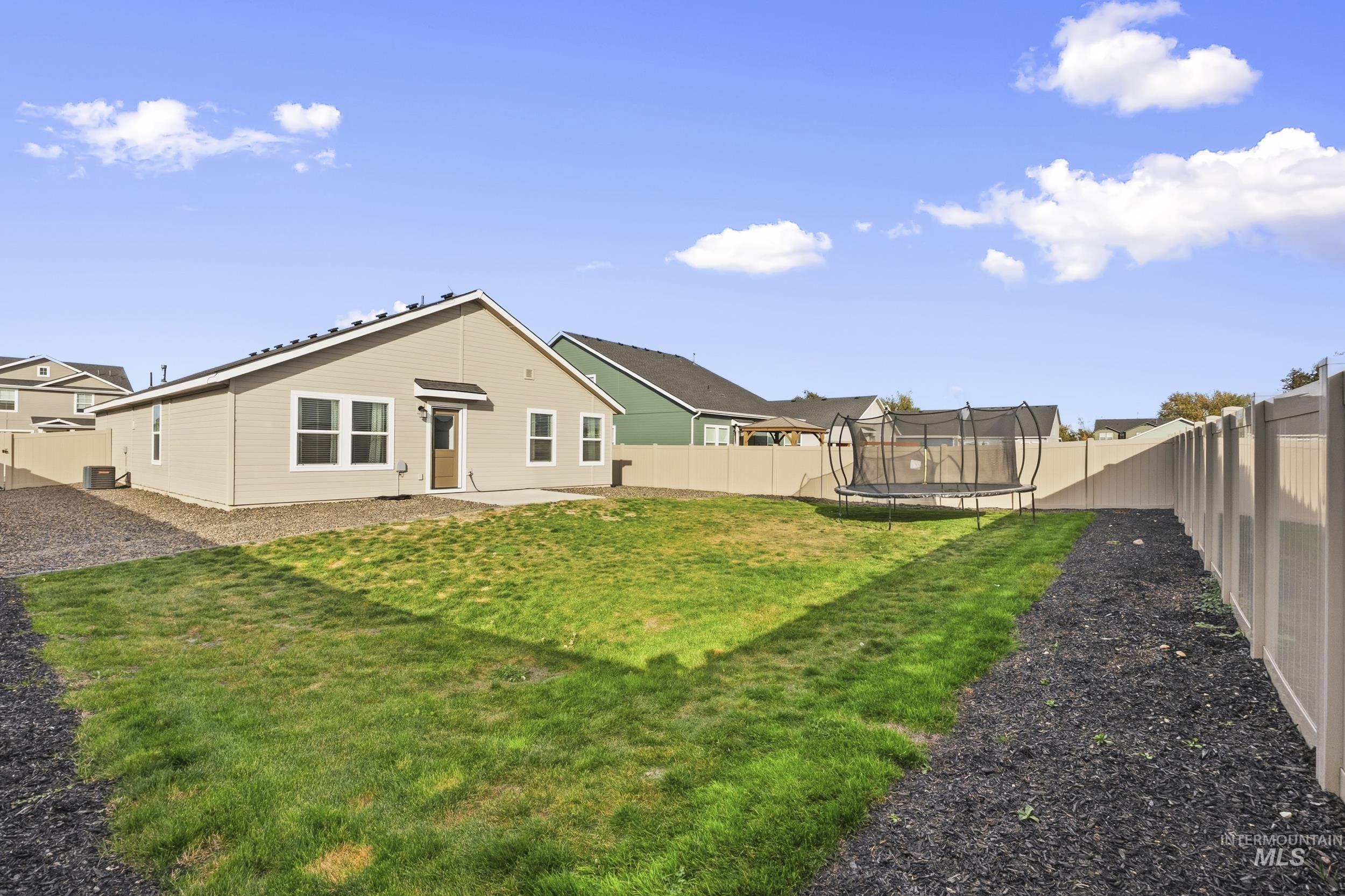 MLS #99004589 image #24