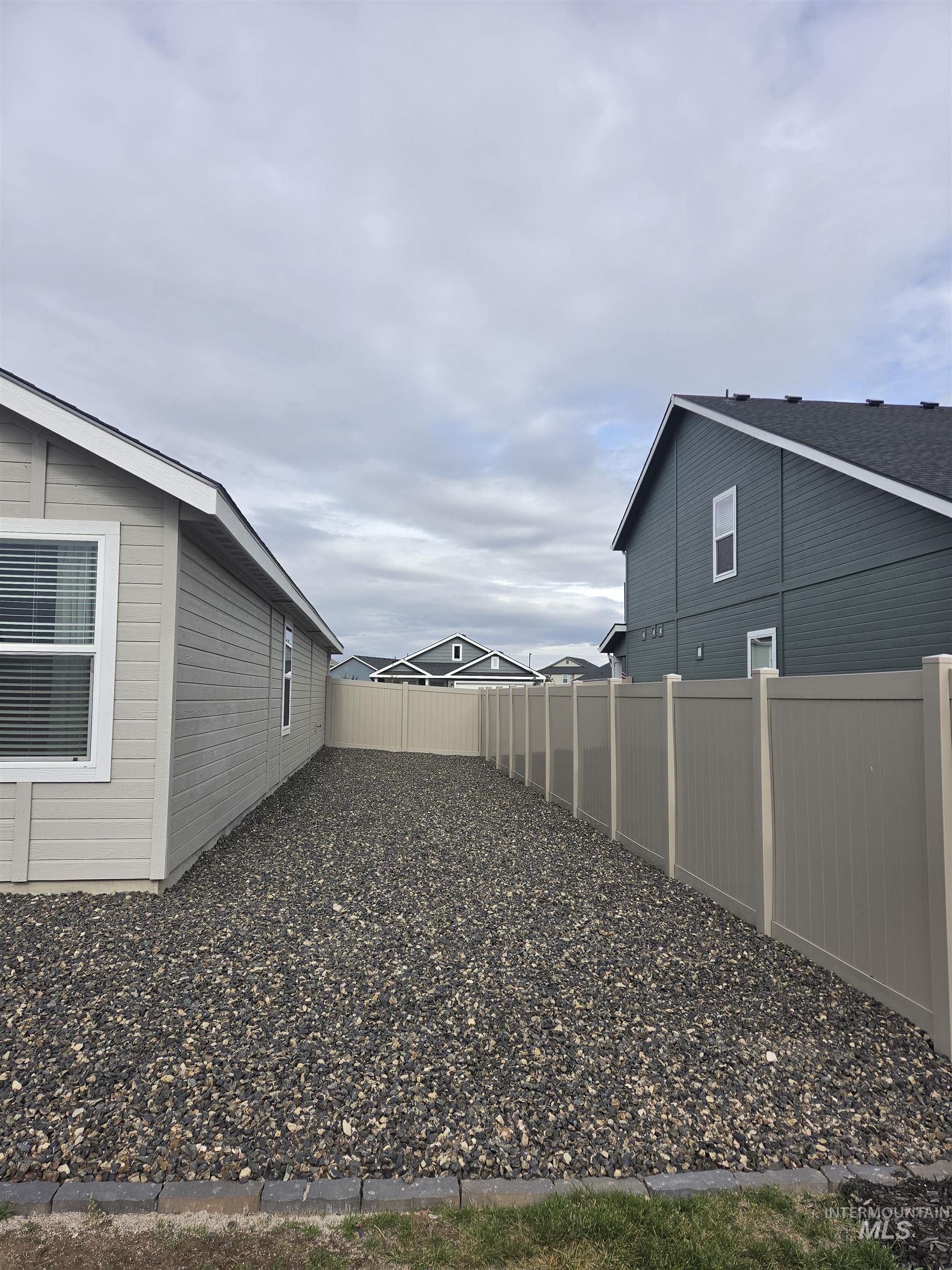 MLS #99004589 image #27