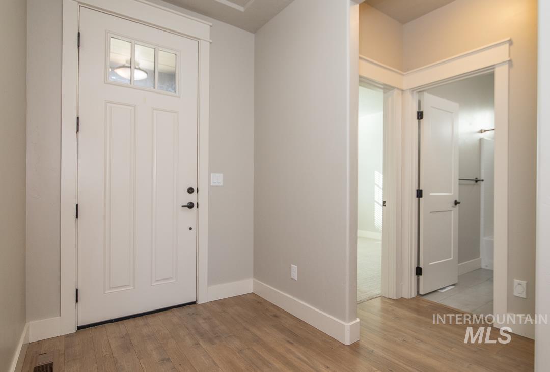 MLS #99004946 image #2