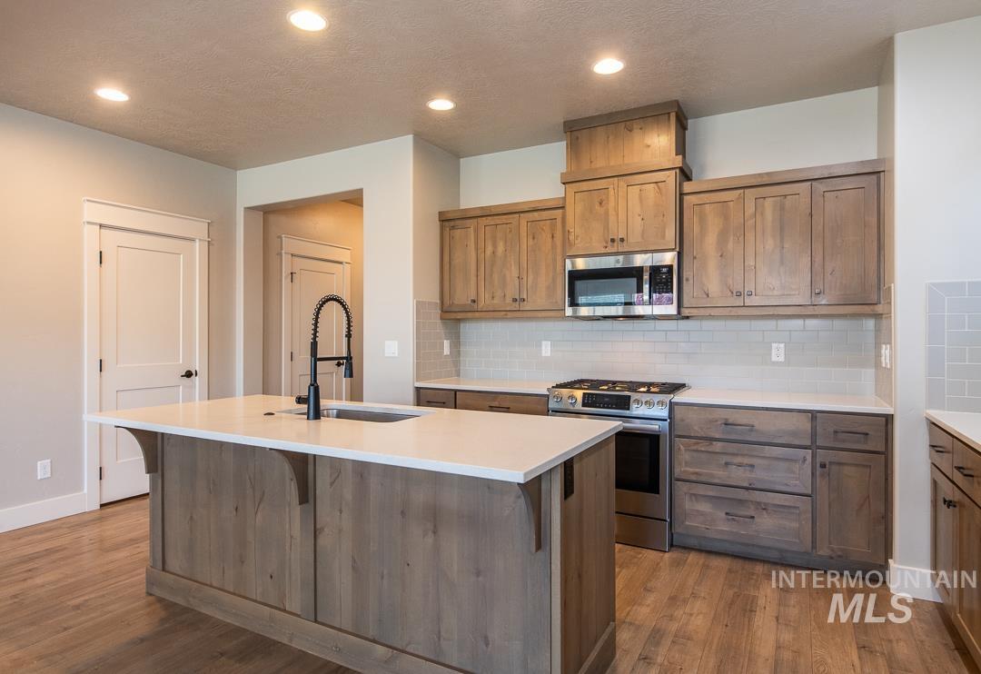 MLS #99004946 image #6