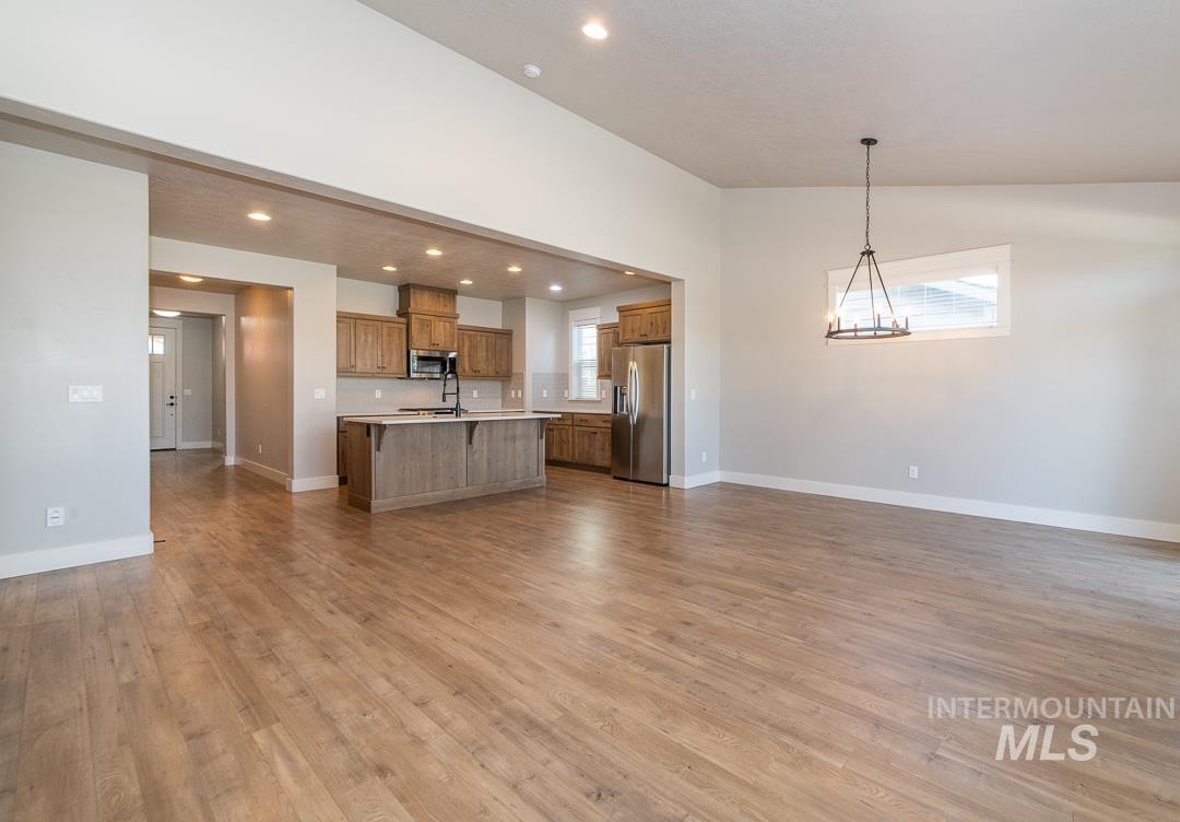 MLS #99004946 image #9