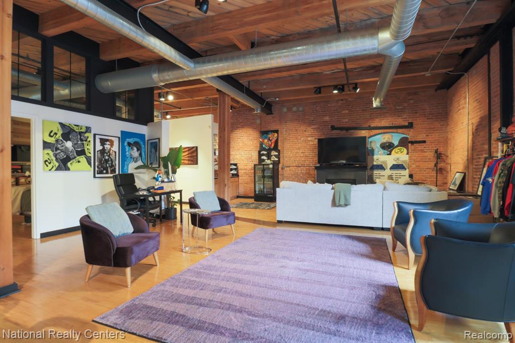 MLS #20250029310 img 18