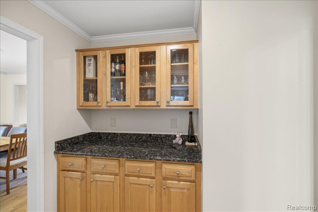 MLS #20261018905 img 16