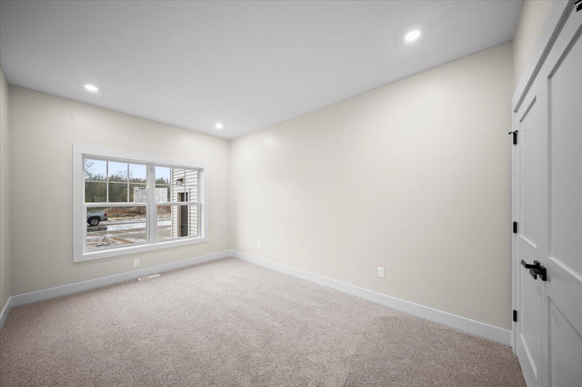 MLS #26009947 img 11