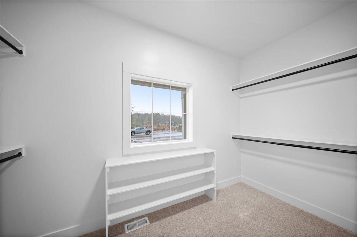 MLS #26009947 img 15