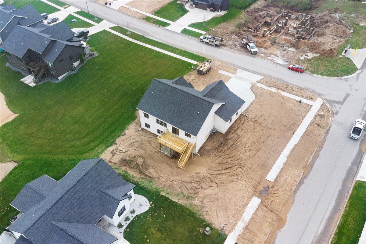 MLS #26009947 img 27