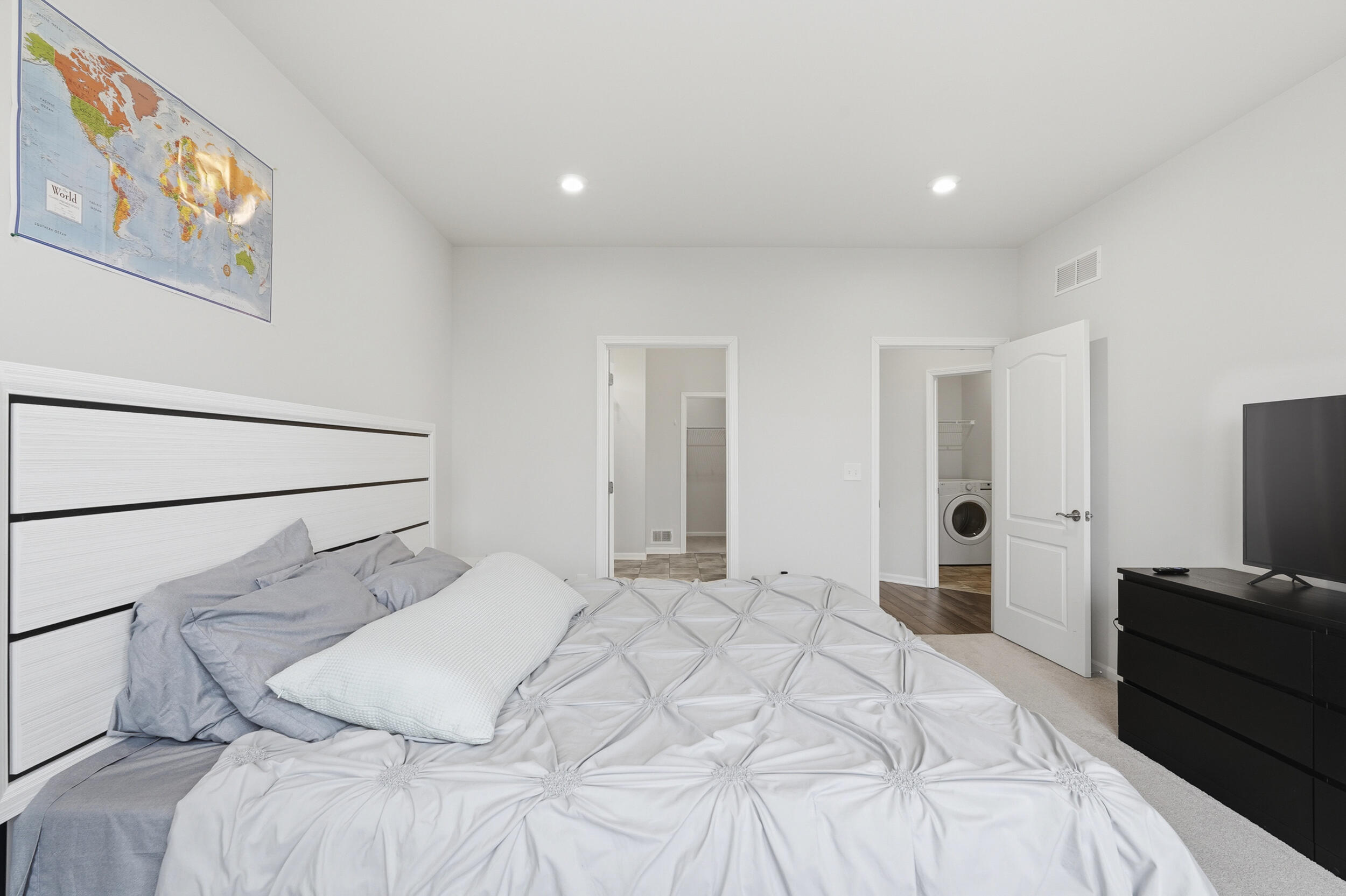 MLS #26010698 img 21