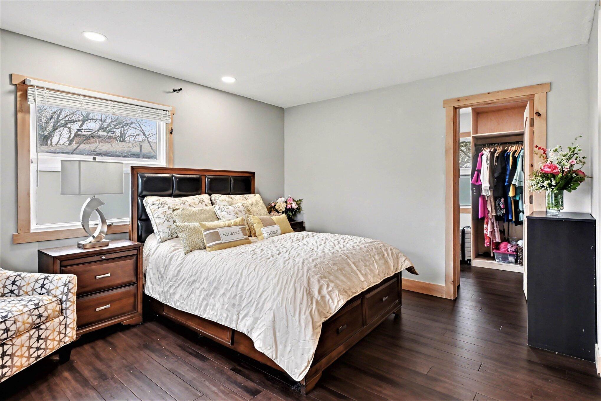 MLS #26015432 img 16