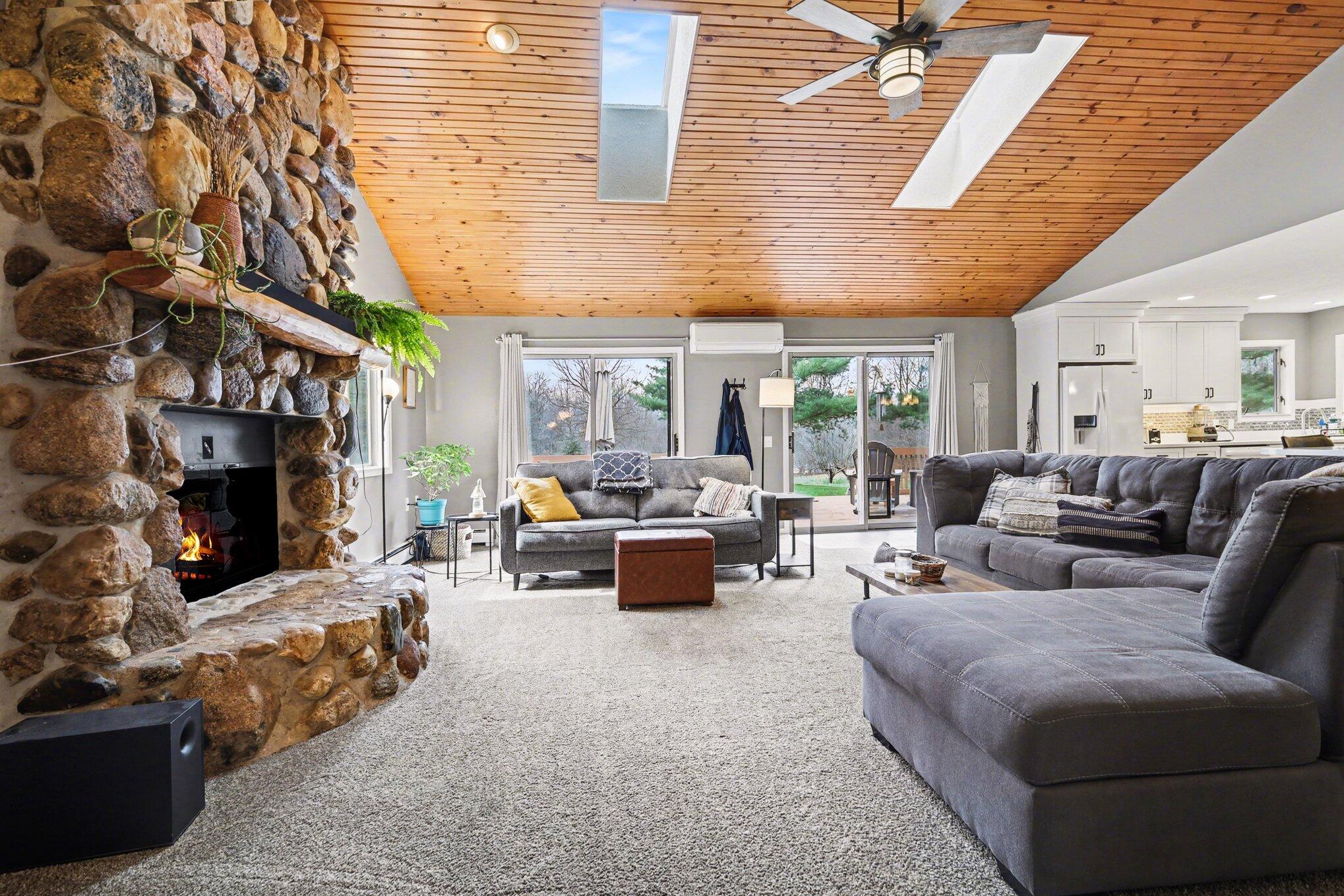 MLS #26016195 img 13