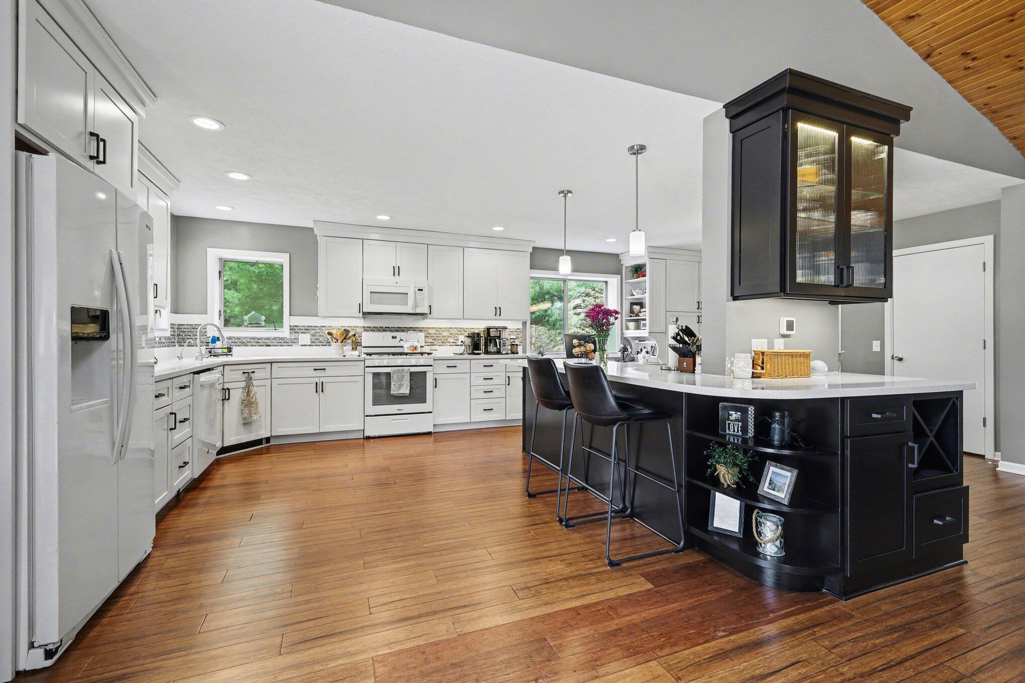 MLS #26016195 img 17