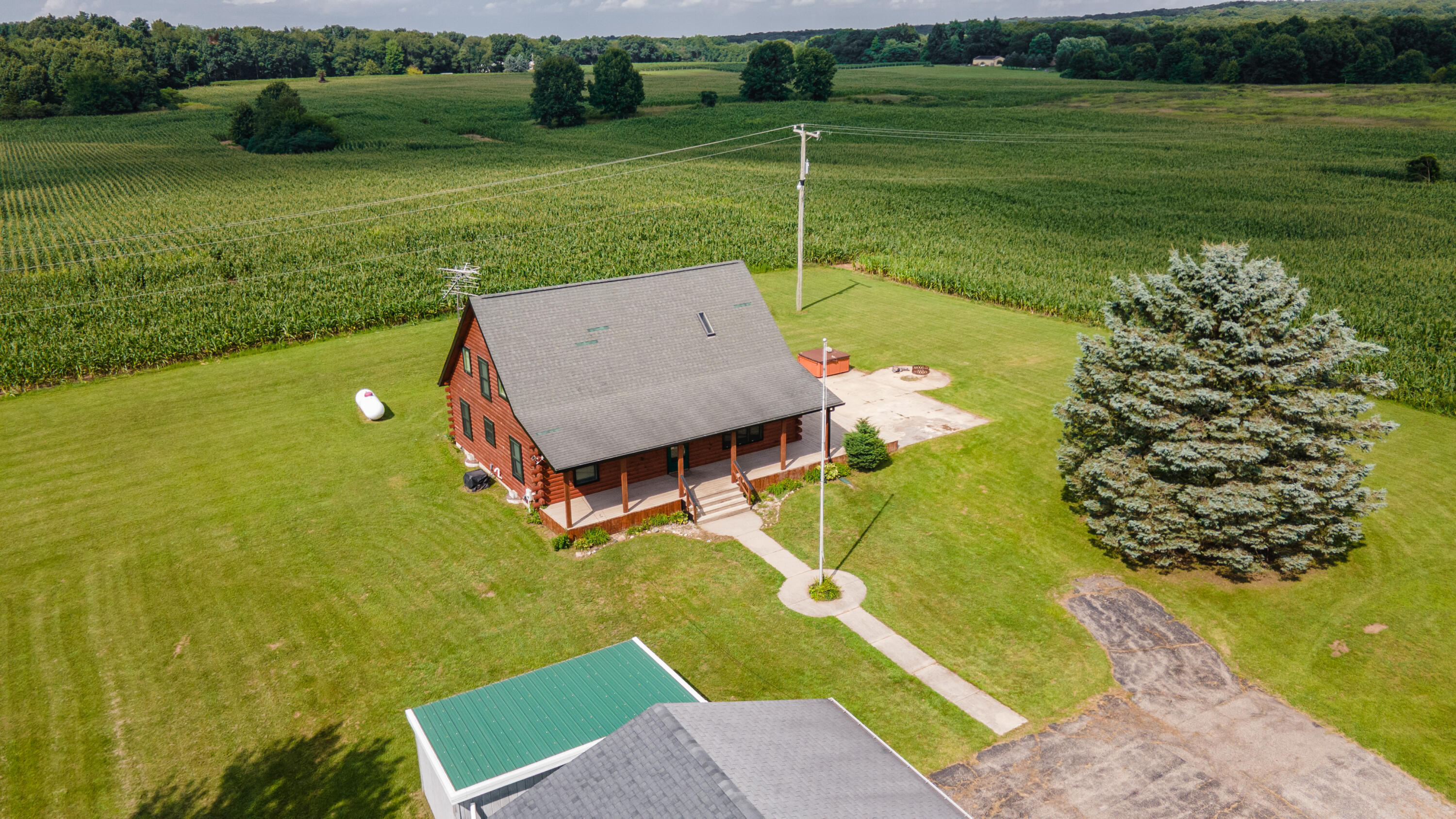 MLS #26044243 image #0