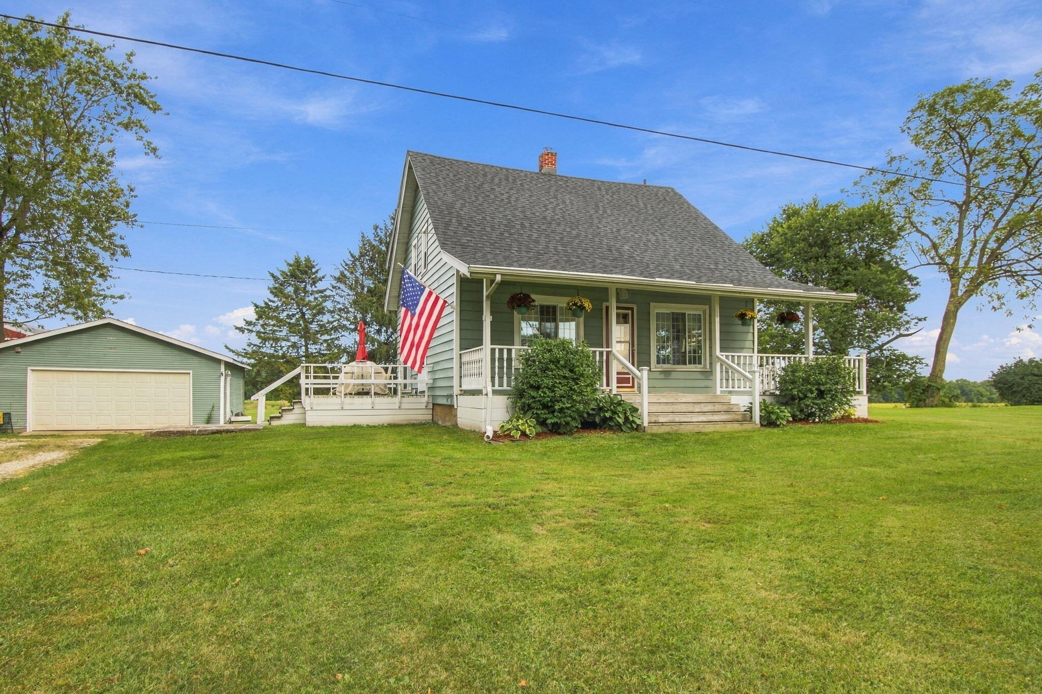 MLS #26049203 image #0