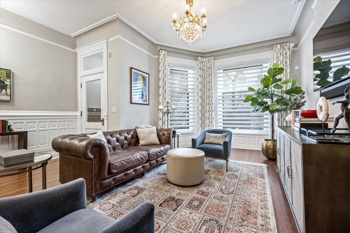 MLS #MRD12573363 image #2