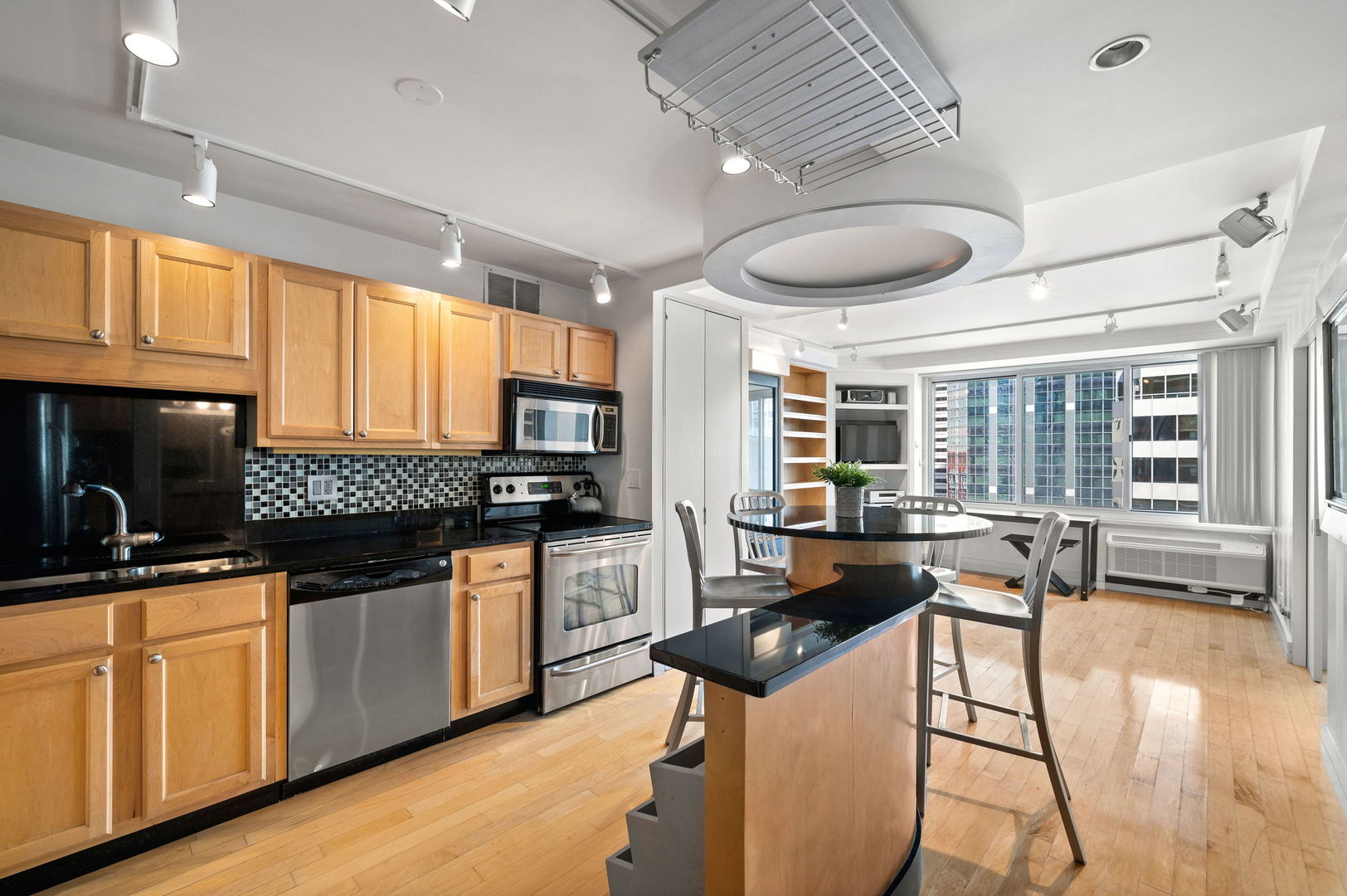 MLS #MRD12605705 image #8