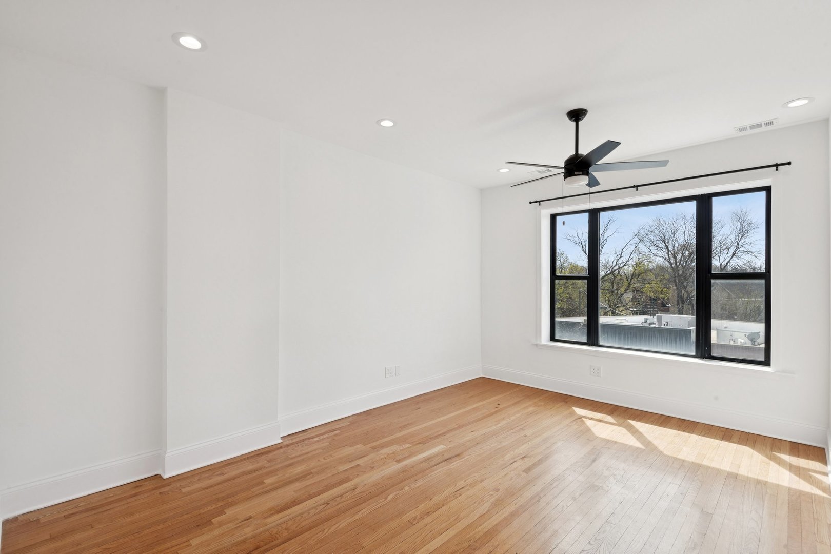 MLS #MRD12617608 image #2