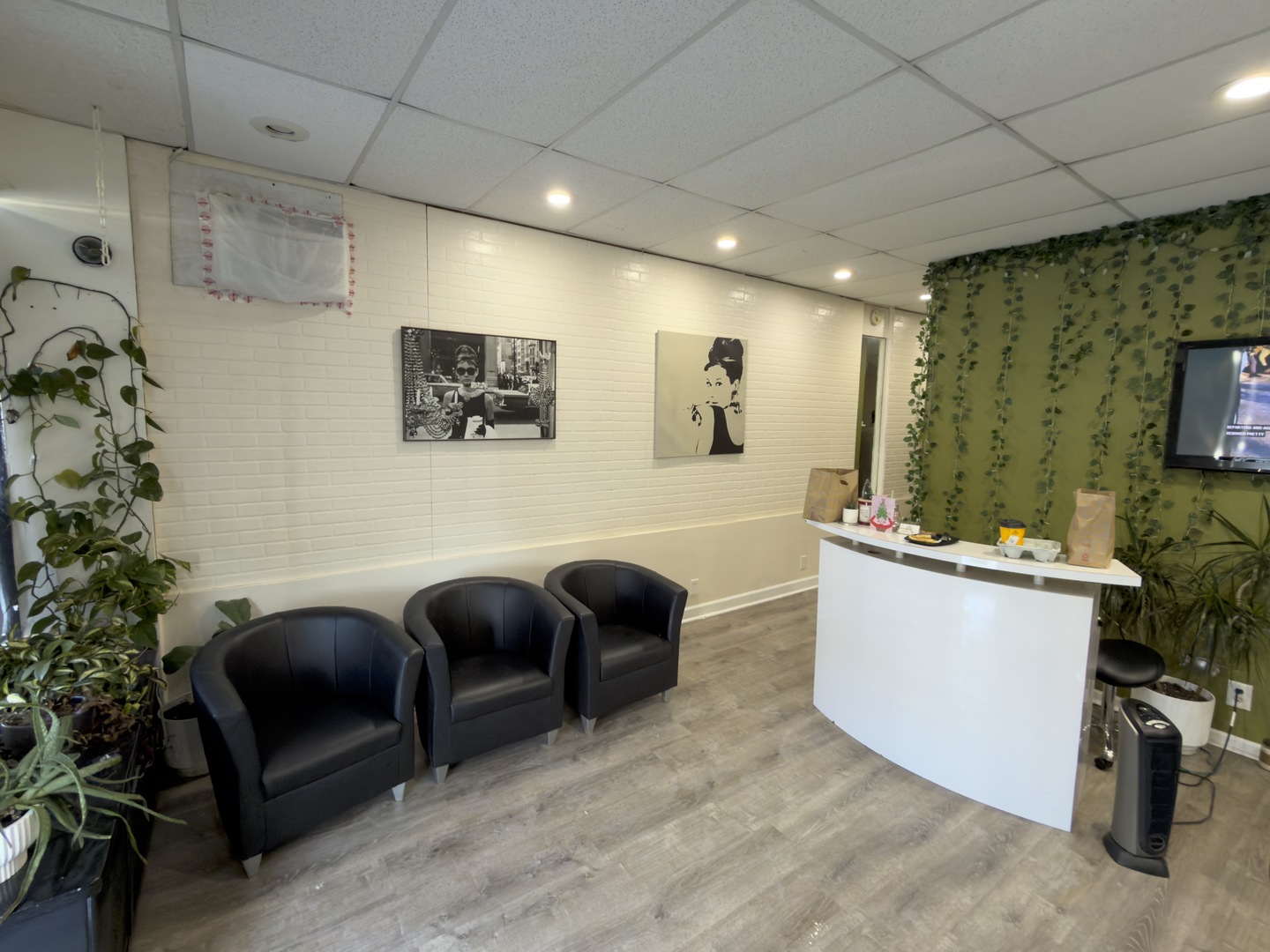 MLS #MRD12610980 image #2