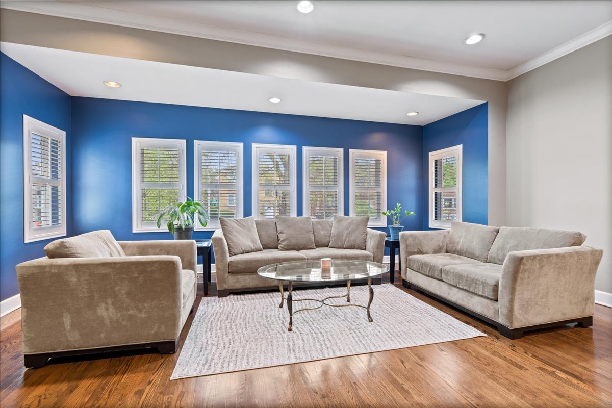 MLS #MRD12630242 image #2