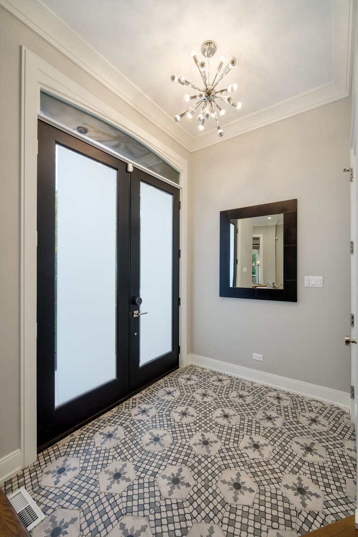 MLS #MRD12631580 image #1