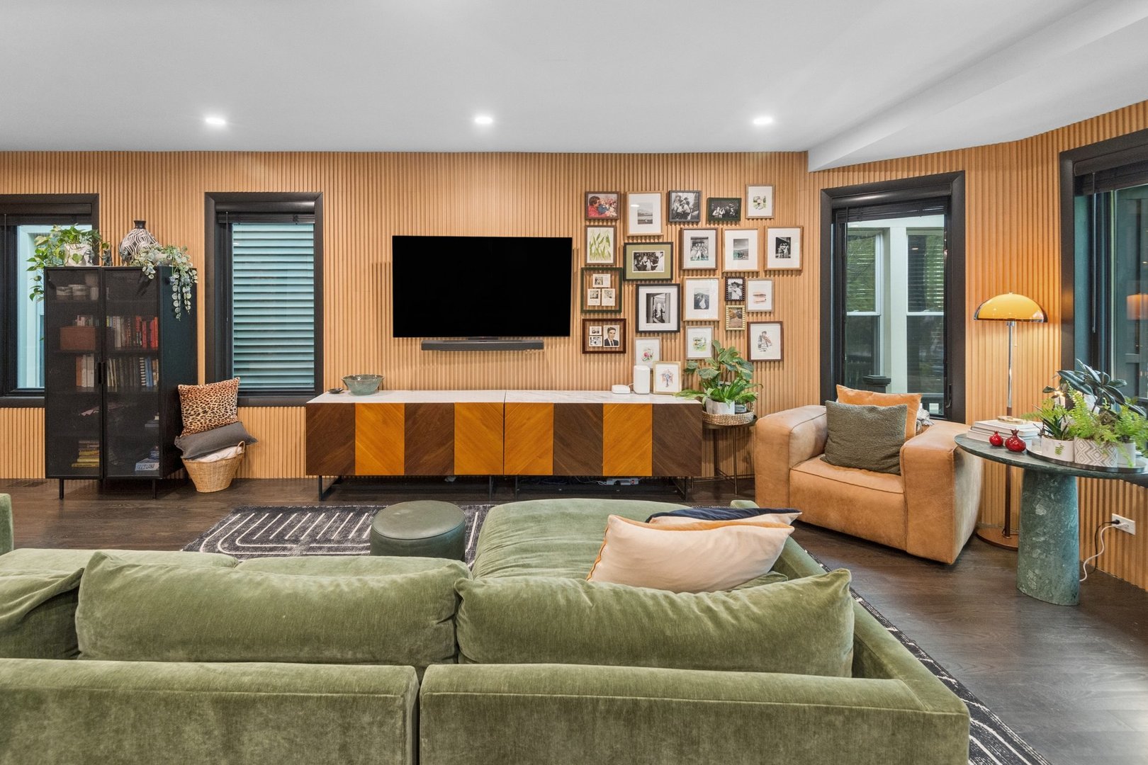 MLS #MRD12632051 image #2