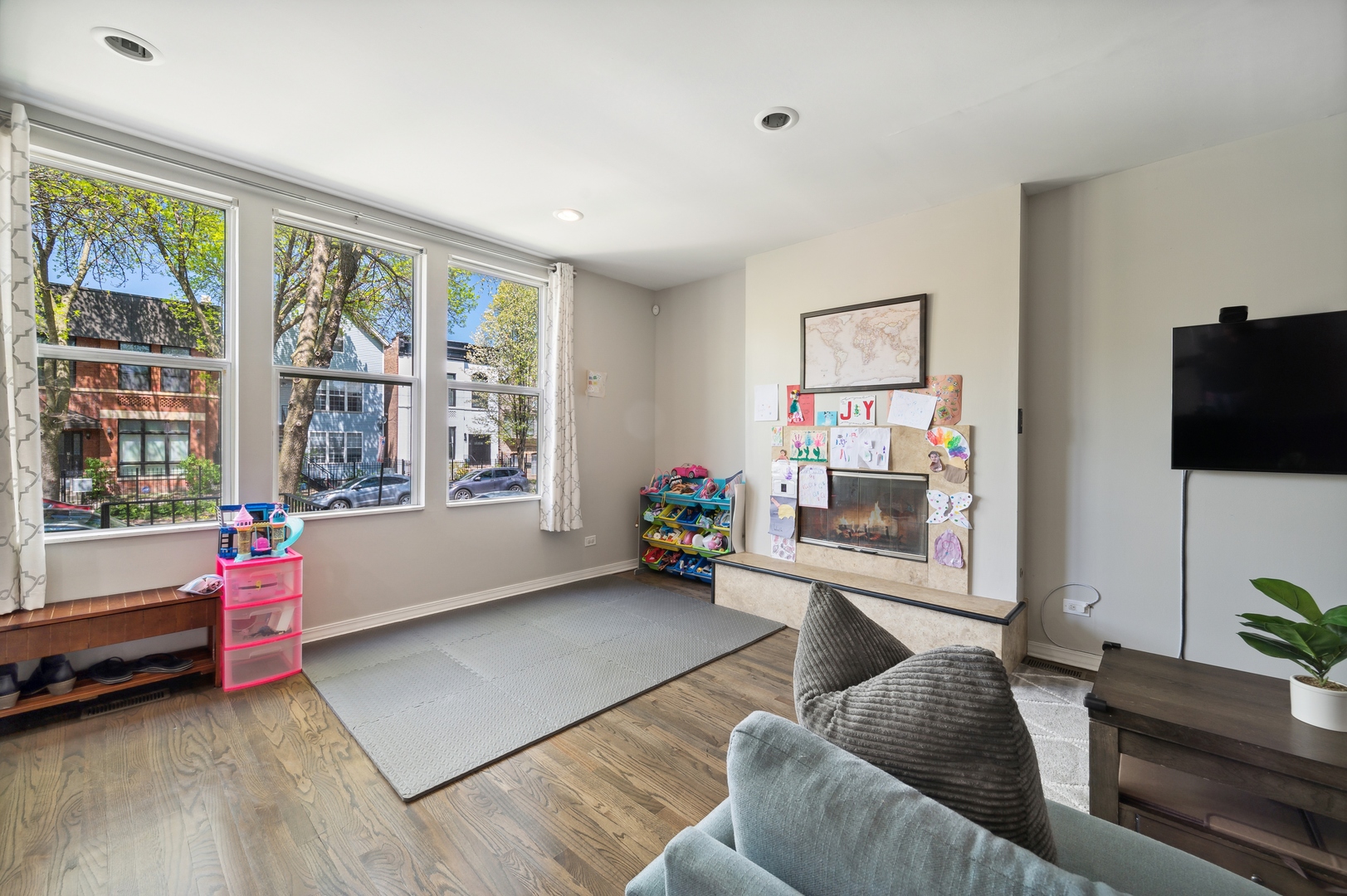 MLS #MRD12632591 image #2