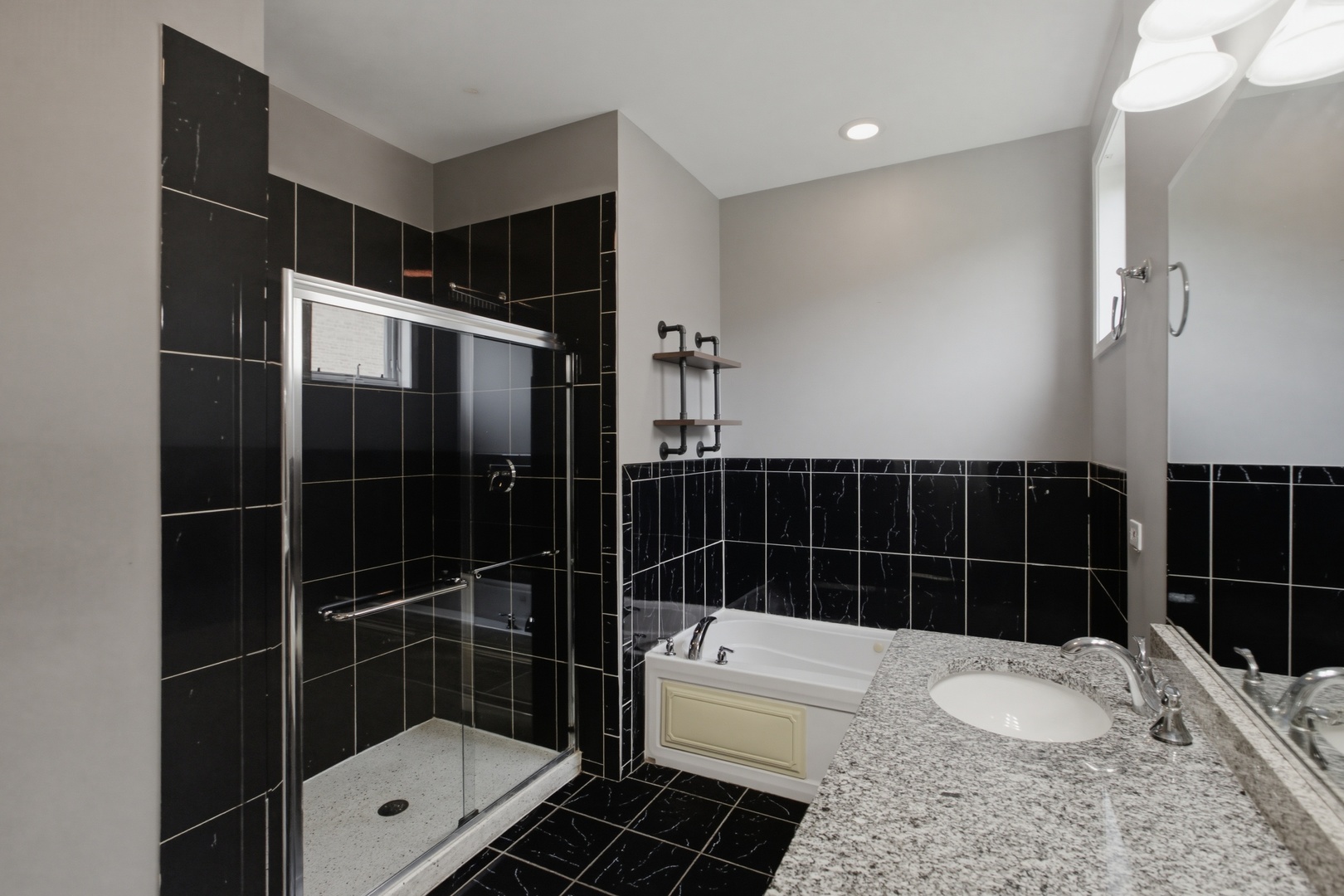 MLS #MRD12688186 image #8