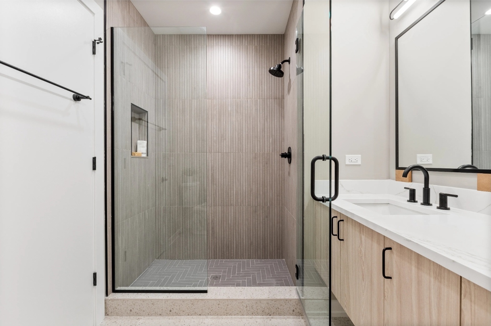 MLS #MRD12693708 image #6