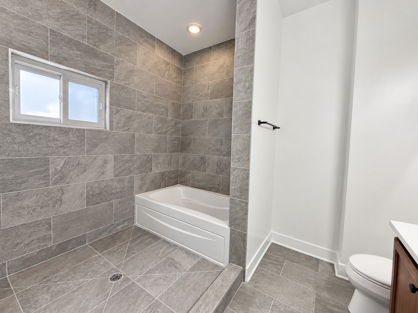MLS #MRD12762785 image #10