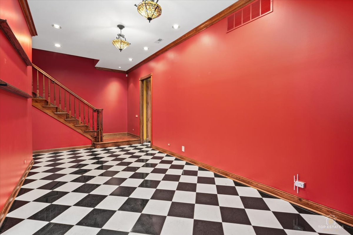 MLS #MRD12788645 image #2