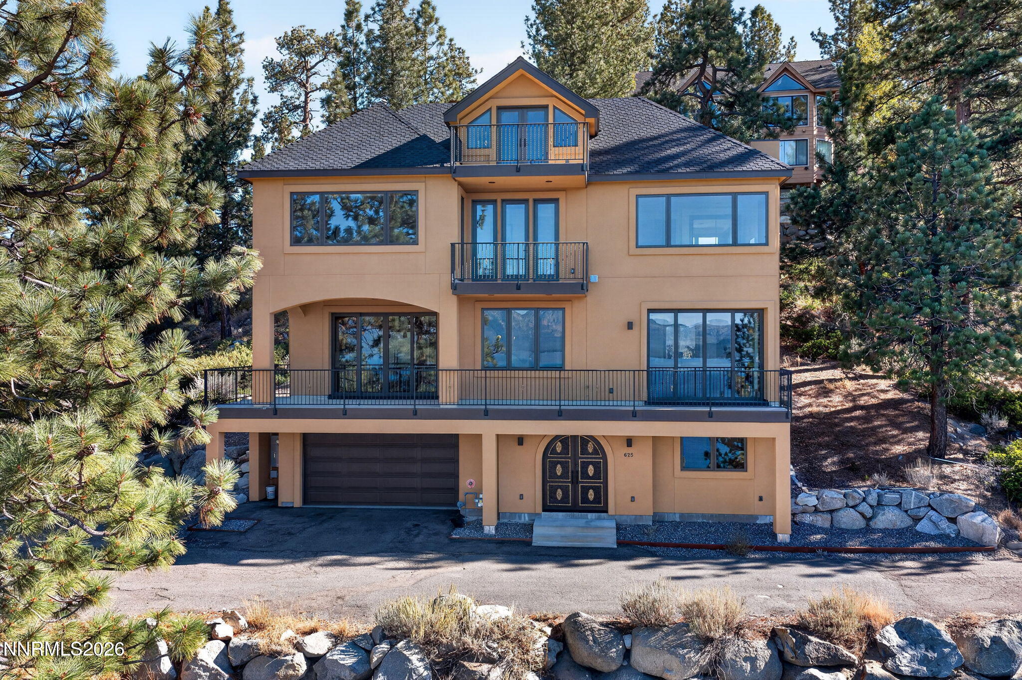 MLS #260012321 image #0