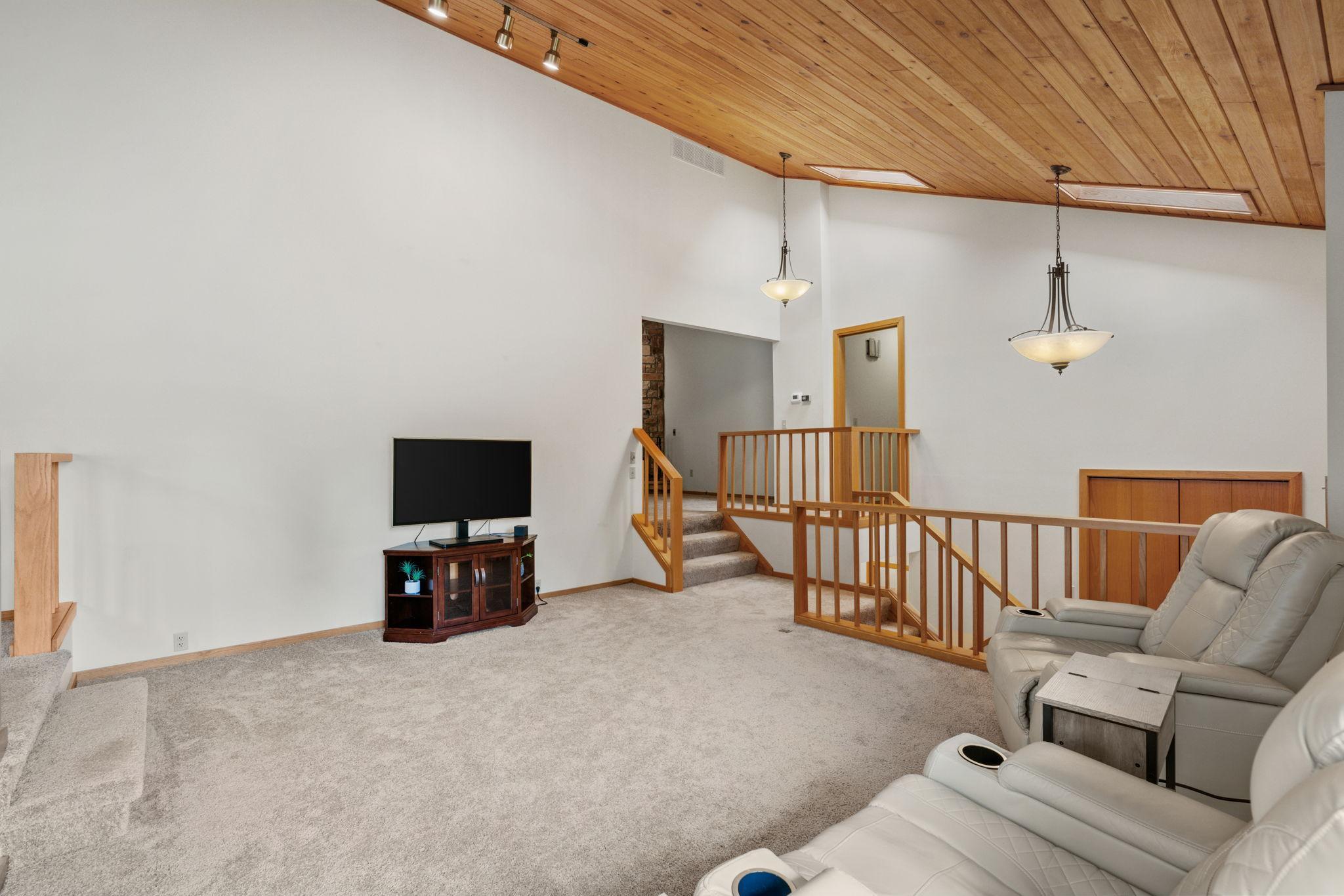 MLS #NST7047305 image #3