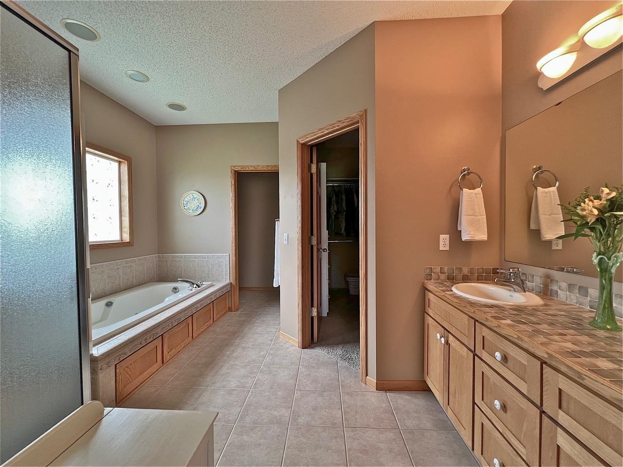 MLS #NST7080773 image #17