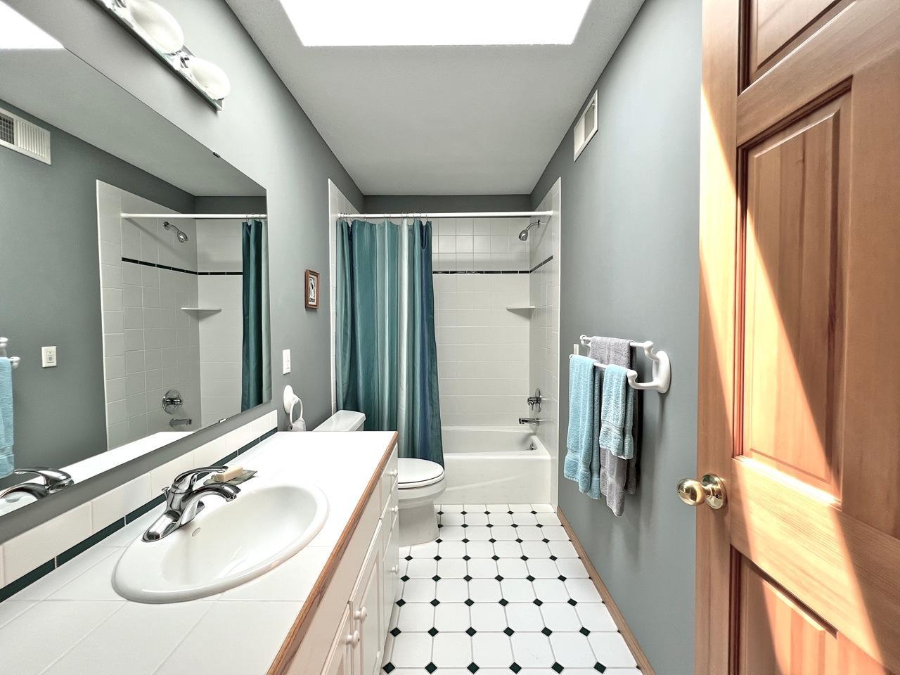 MLS #NST7080773 image #32