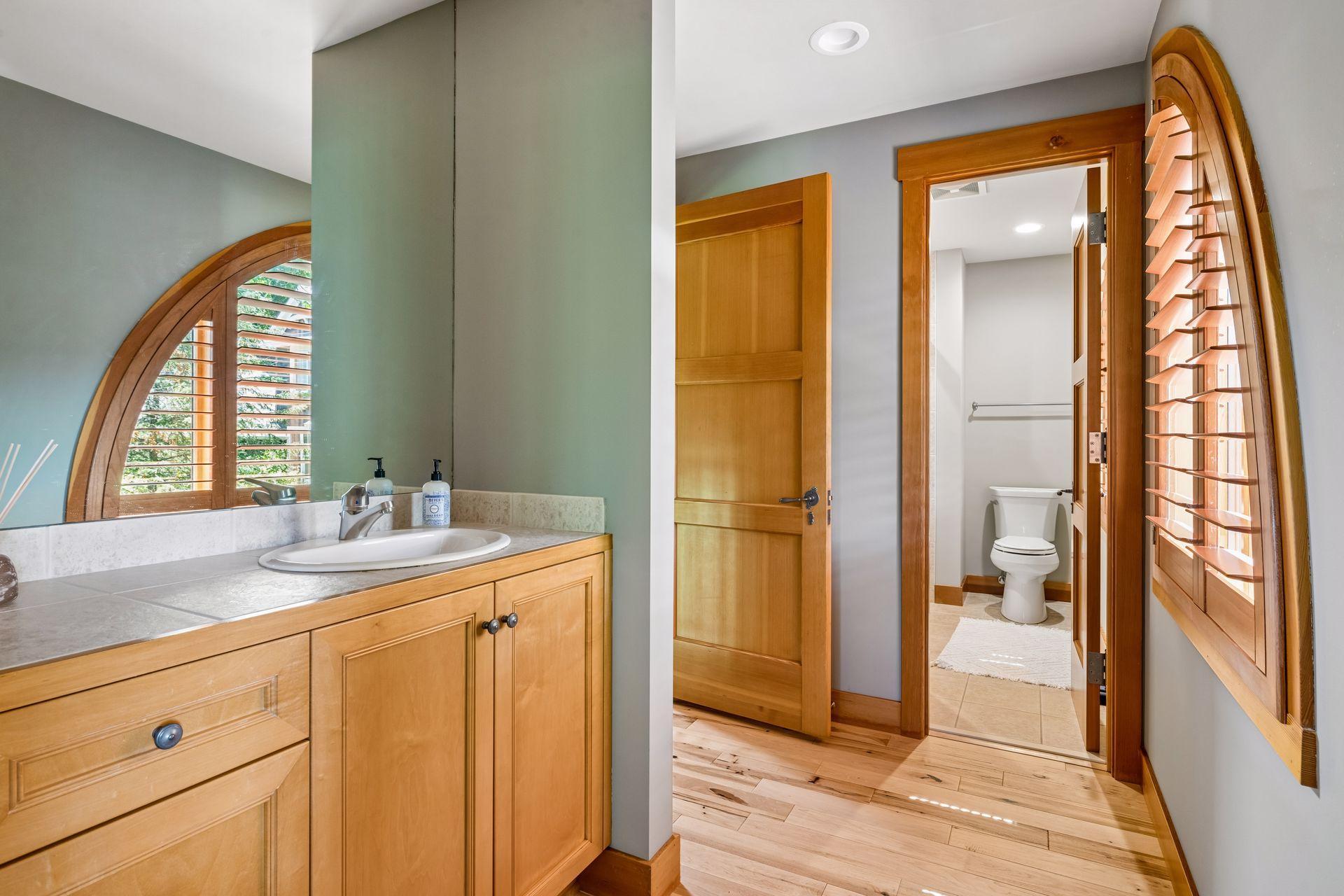 MLS #NST7093161 image #30