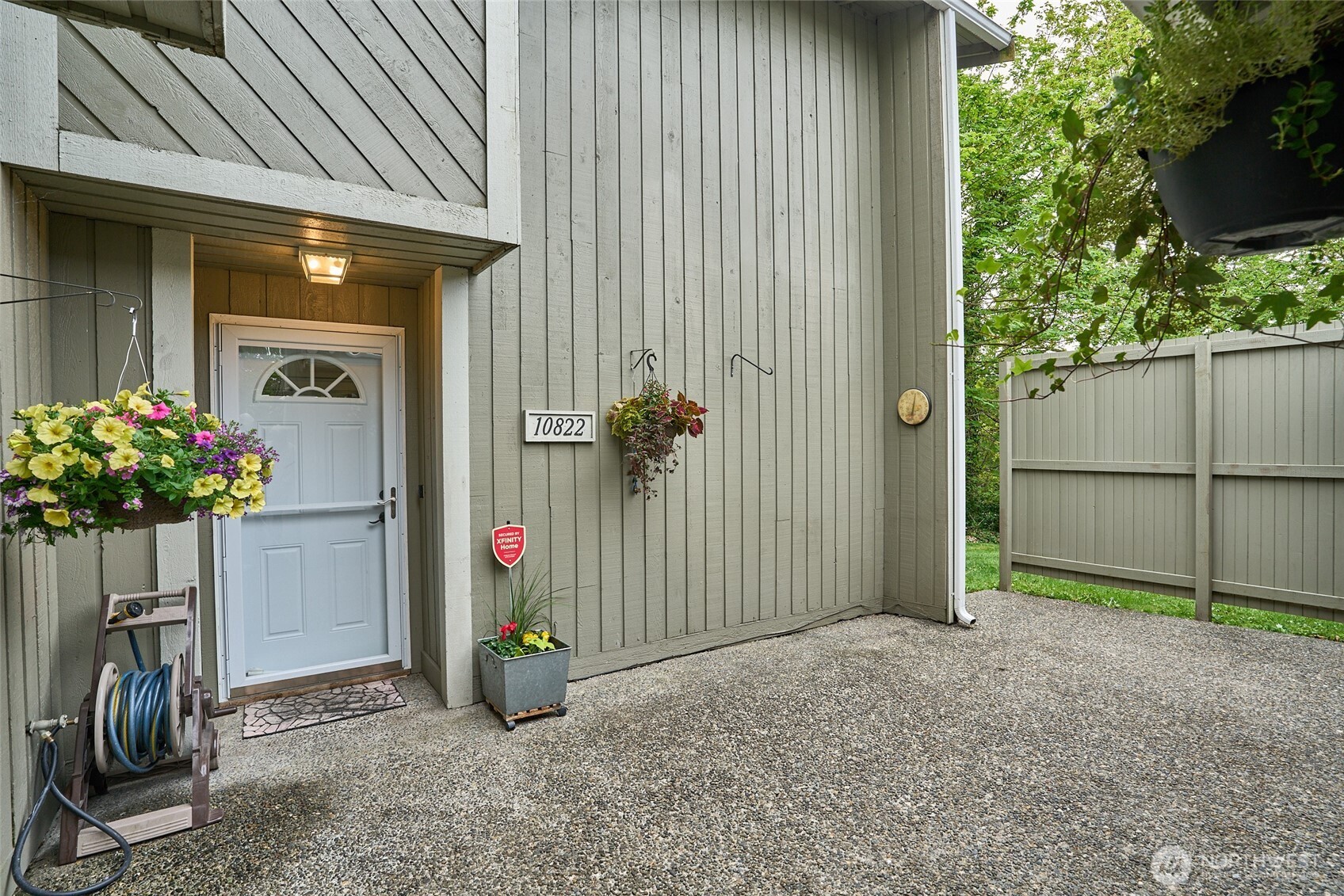 MLS #NWM2367615 image #1