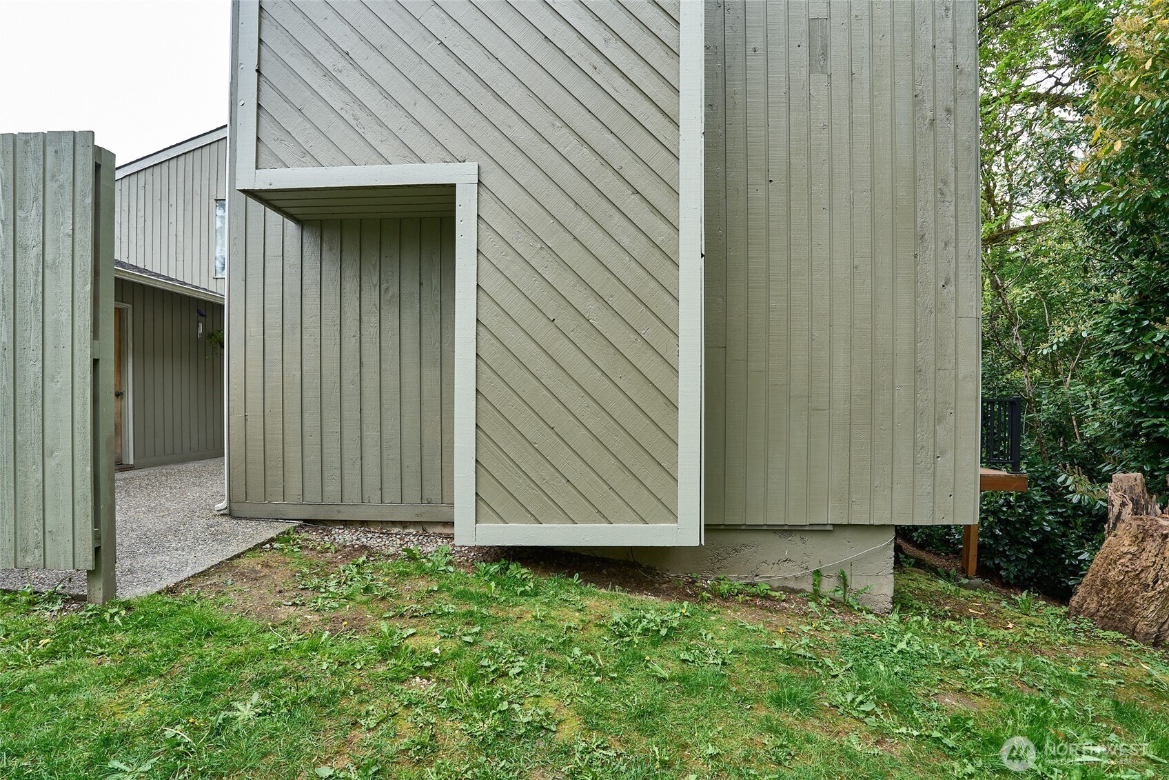 MLS #NWM2367615 image #25