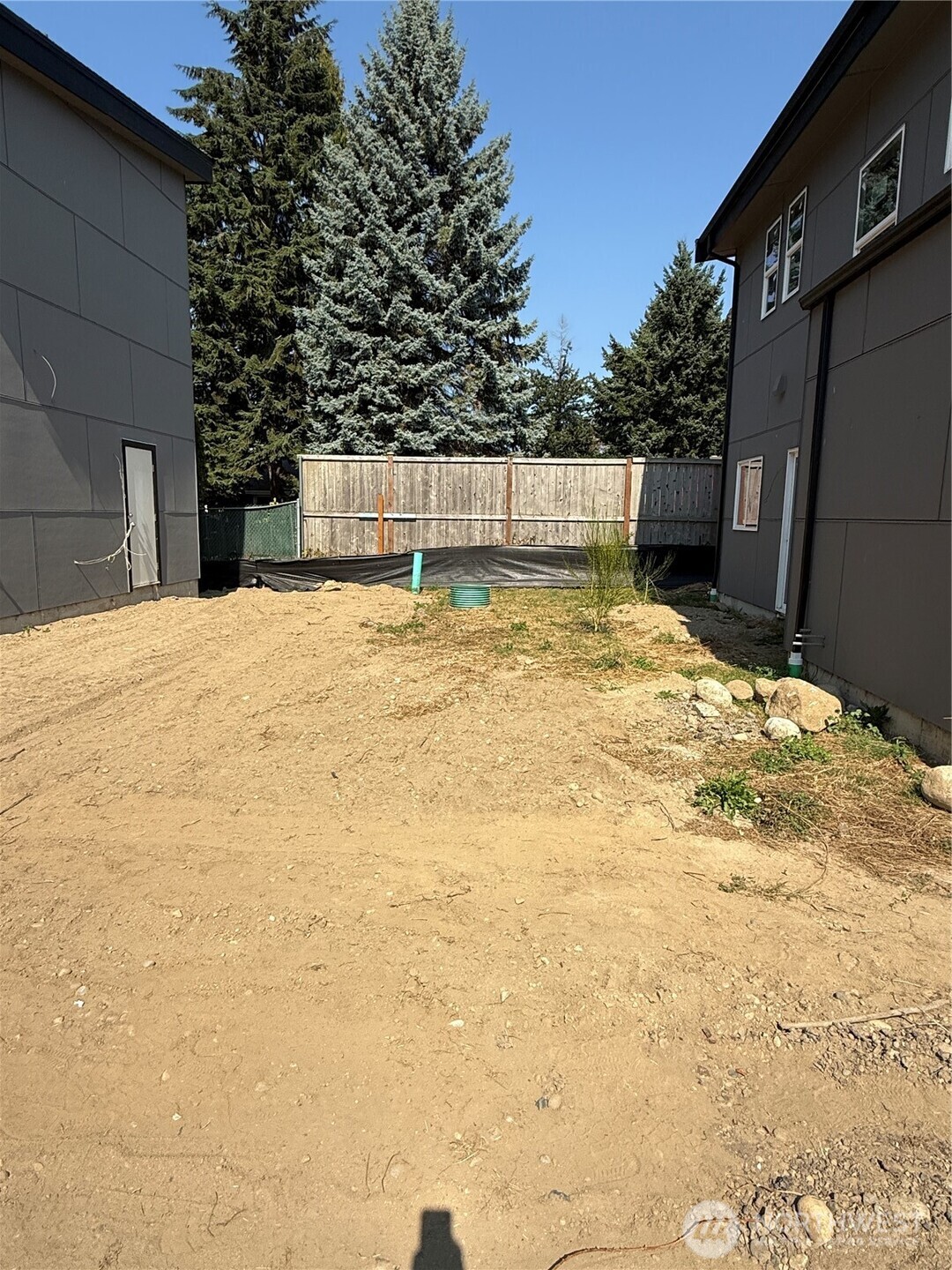 MLS #NWM2414885 image #2